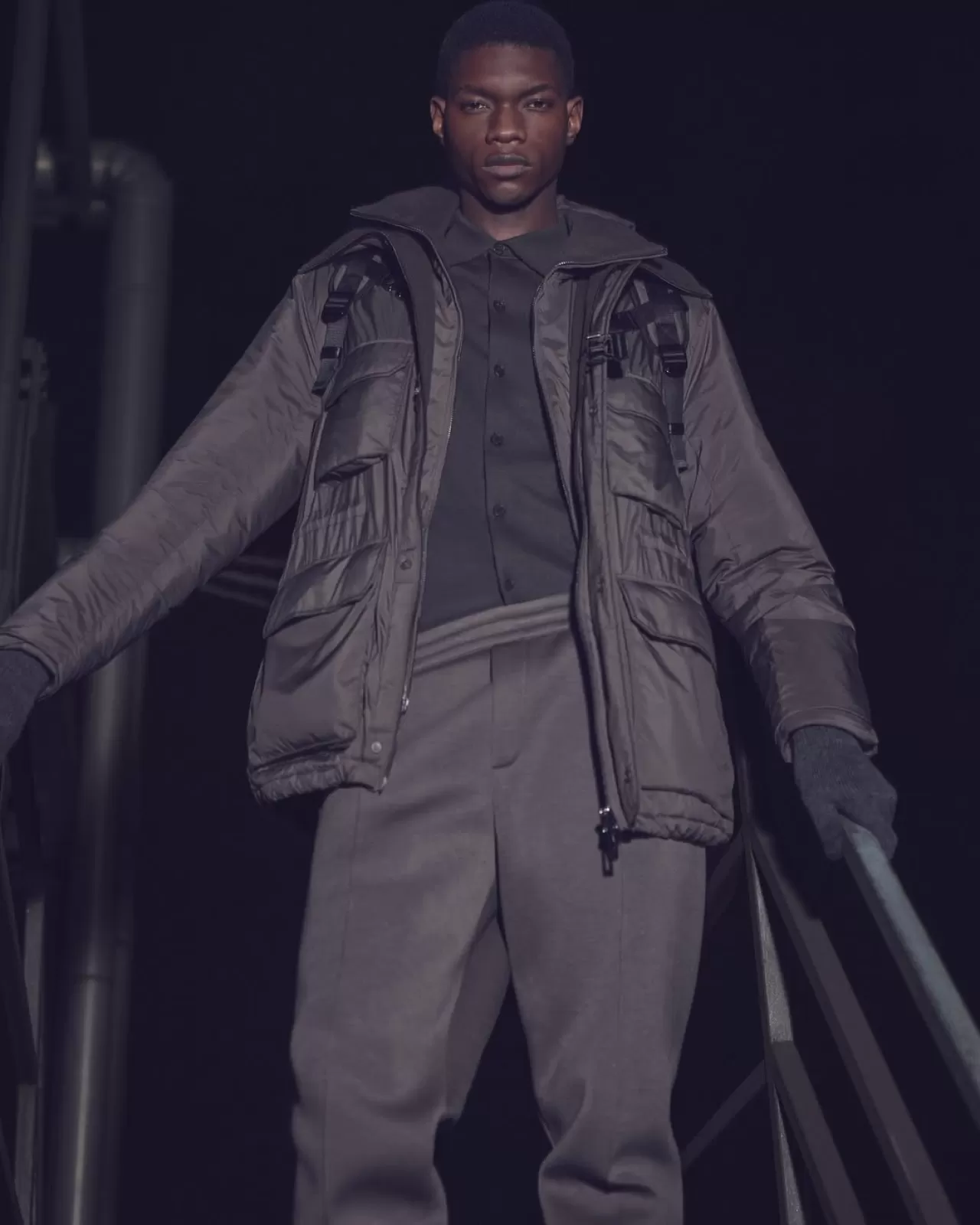 Emporio Armani'nin 2025 Sonbahar/Kış Koleksiyonu Çevrimiçi ve Mağazalarda Görücüye Çıktı