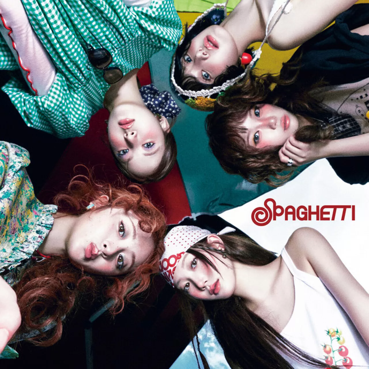 LE SSERAFIM ve BTS'ten j-hope'un Yer Aldığı 