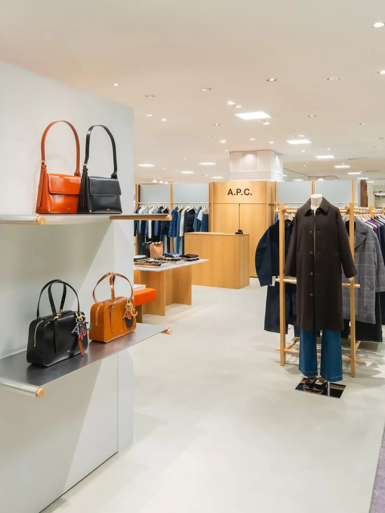 APC, Japonya'da Yeni Mağazasını Açtı: Daimaru Sapporo