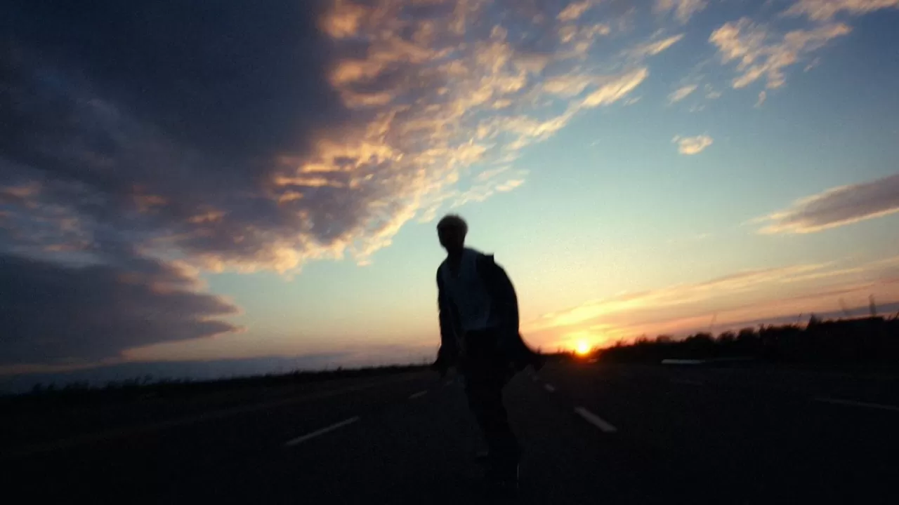 Kang Seung Yoon'dan Yeni Tekli 'ME' İçin Müzik Videosu Tanıtımı Yayınlandı