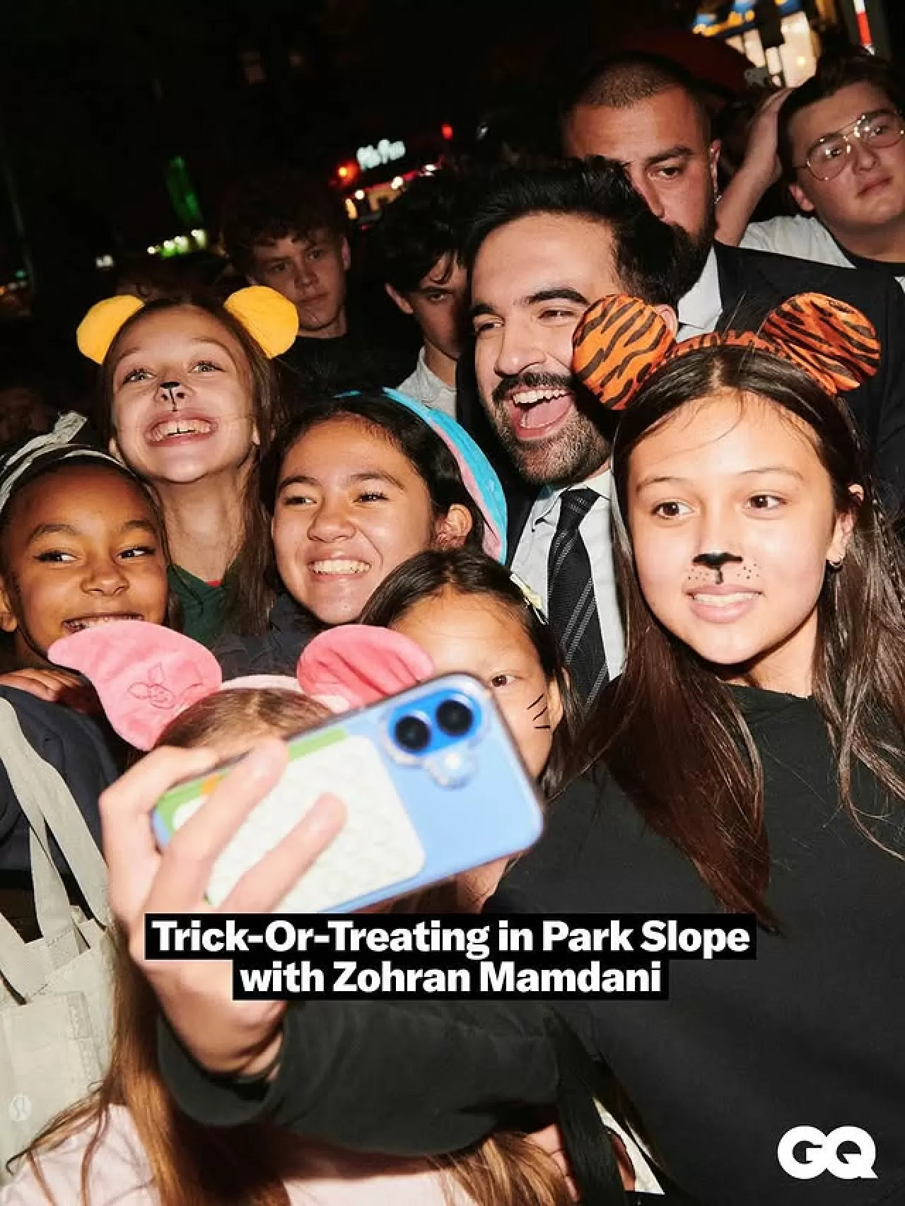 Halloween Geçit Töreninde Siyasi Katılım: Seçim Öncesi Etkinlikte Yoğun İlgi