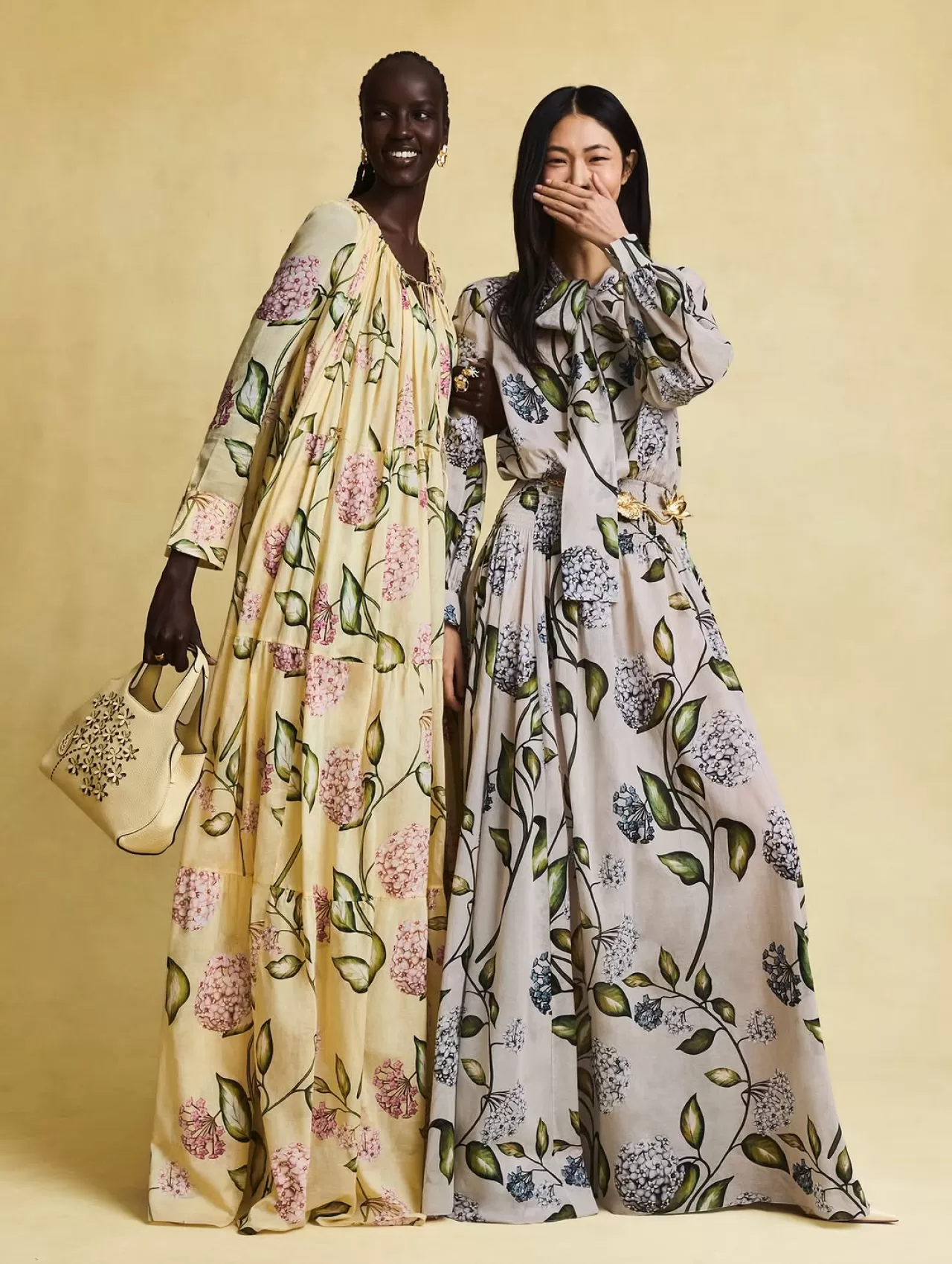 Oscar de la Renta'nın 2026 İlkbahar Koleksiyonu: Porselen Çiçeklerden İlham Alan Zarafet