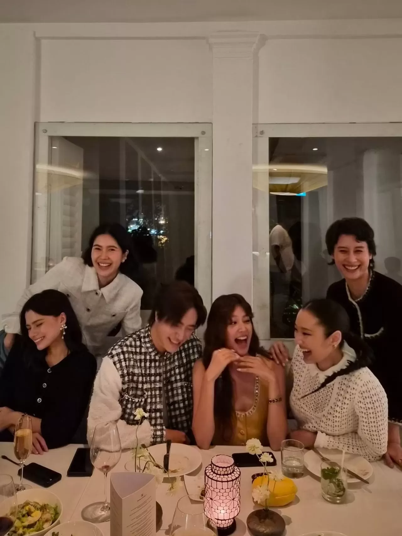 Gemini, Chanel Cruise Koleksiyonu Gösterisi'ne Katıldı