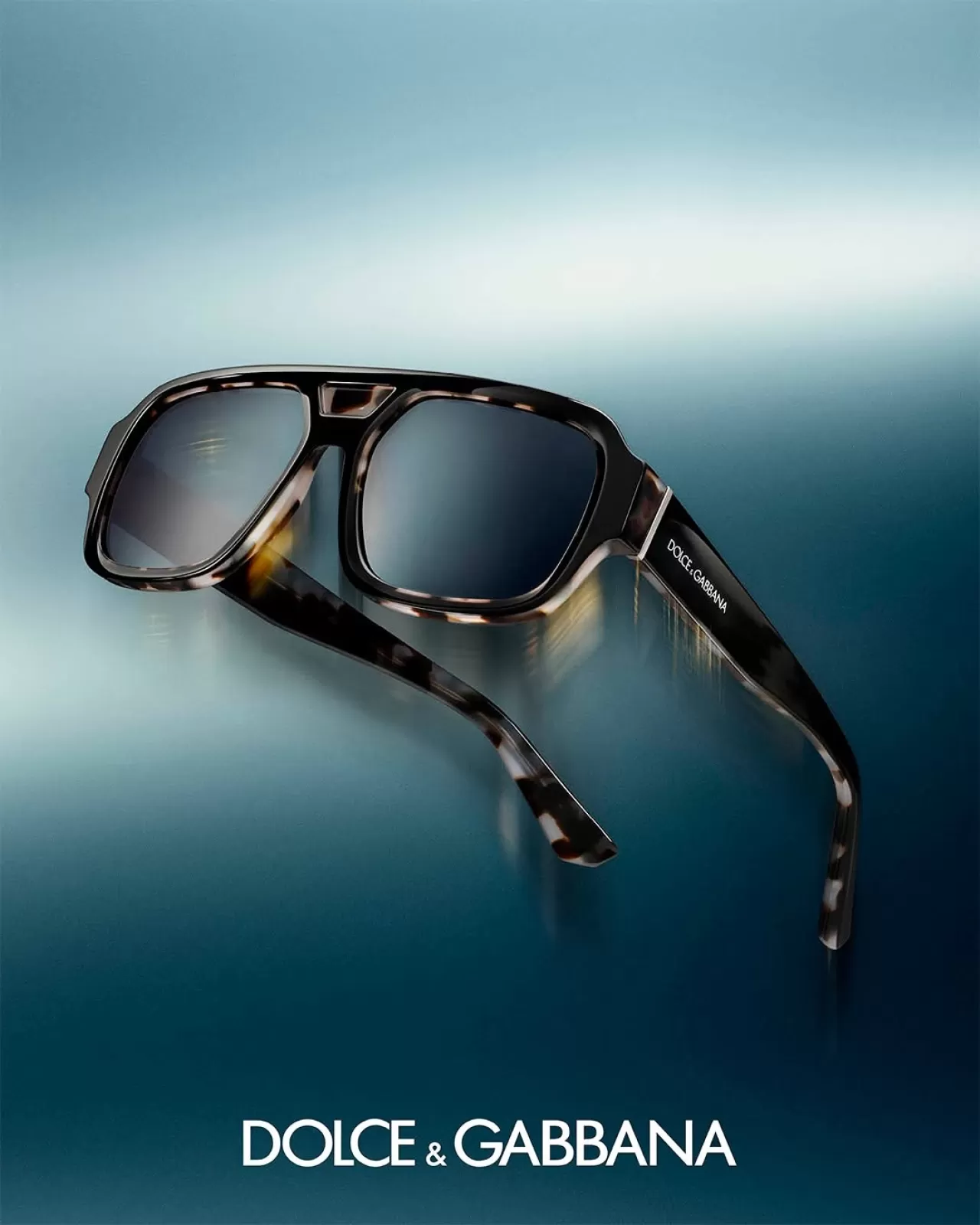 Dolce & Gabbana, Yeni Gözlük Koleksiyonunu Tanıttı