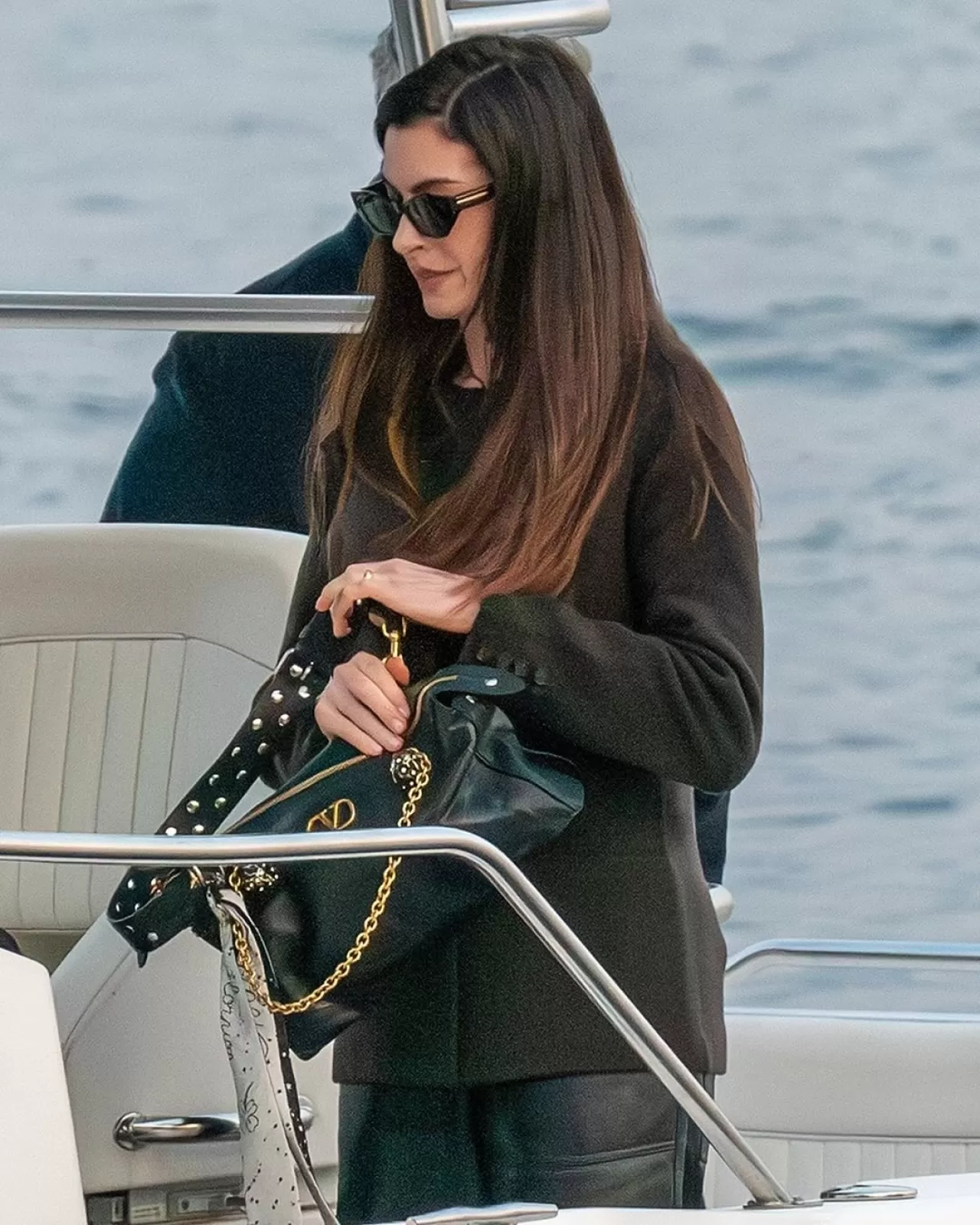 Valentino'nun Panthea Çantası, Ünlü İsimlerin Gündeminde