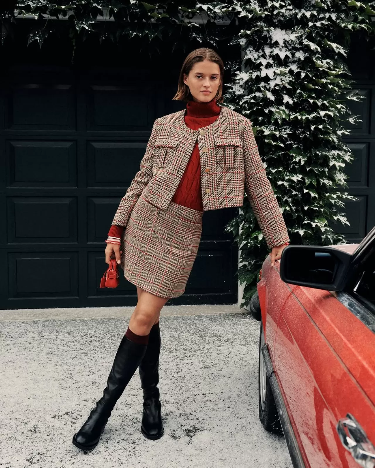 Tommy Hilfiger, Kış Stilinin Olmazsa Olmazını Açıkladı: Klasik Kablolu Örgü