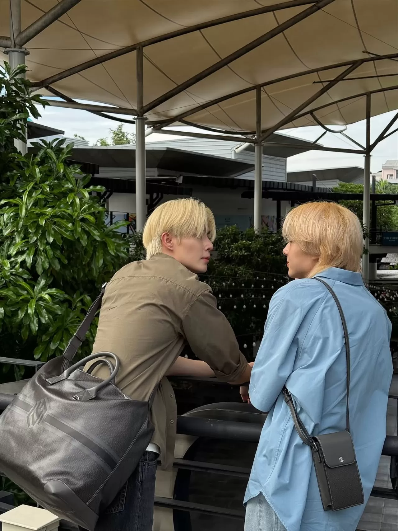 Taylandlı Oyuncu Zee Pruk'un 