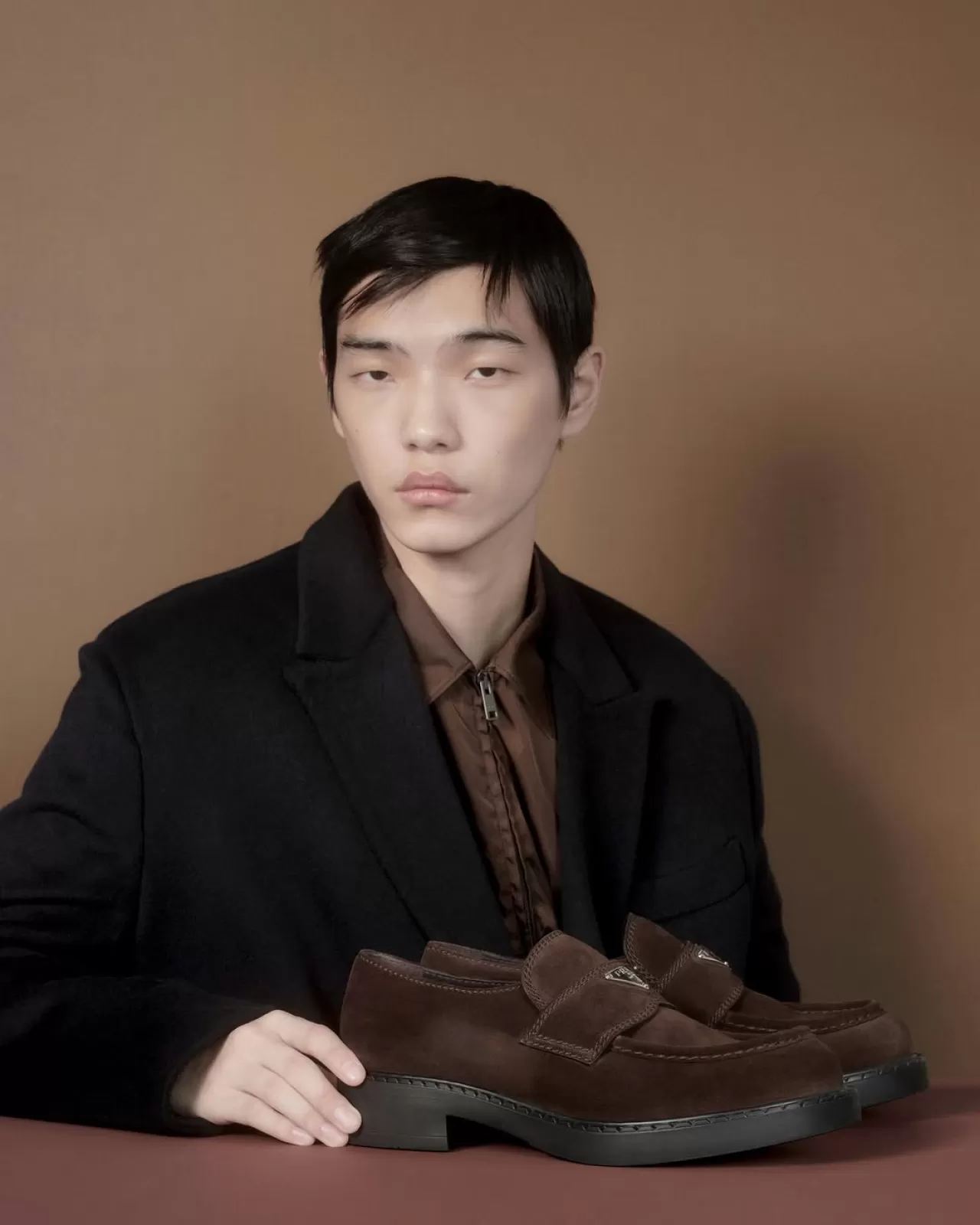 Prada Chocolate Koleksiyonu Güncellendi: Köklü Tasarım Güncel Bir Paletle Buluştu