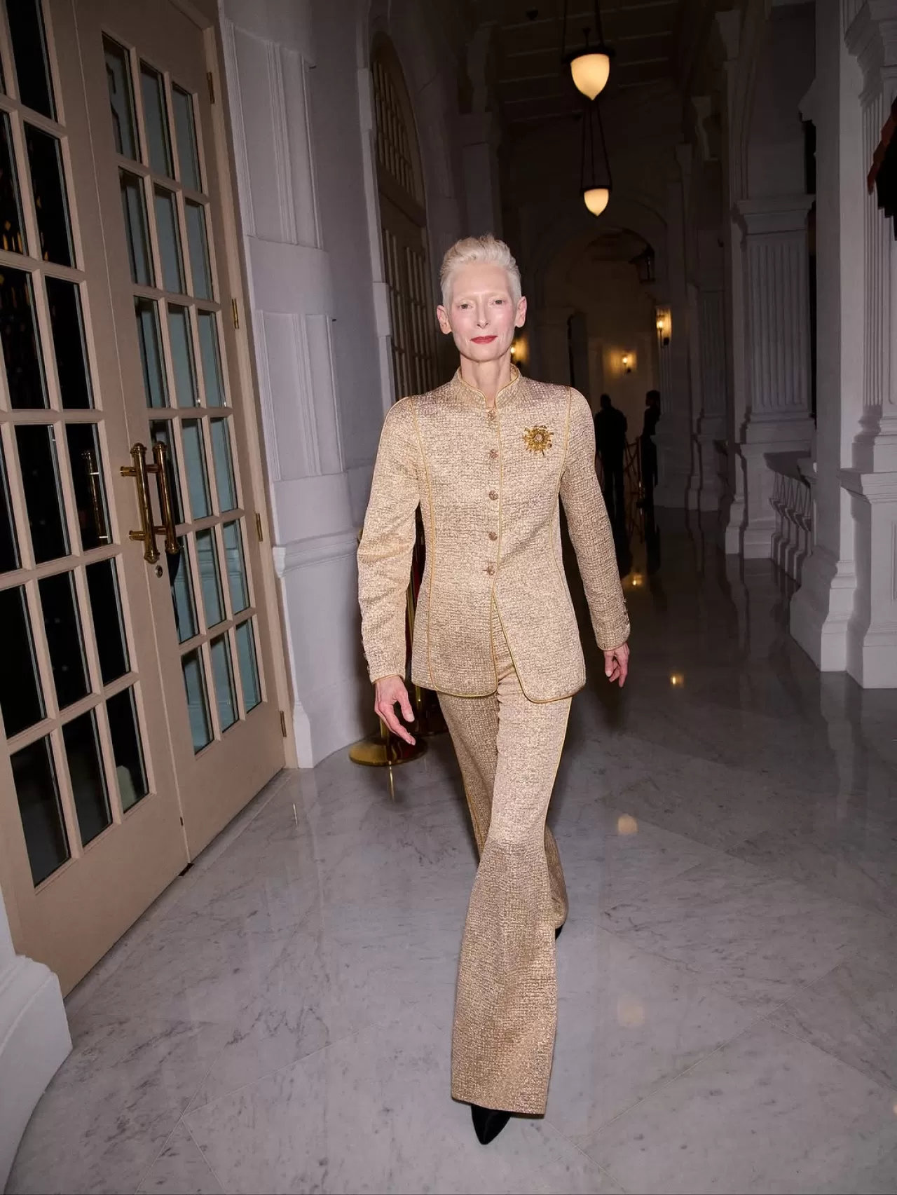 Şanel, 2025-26 Kruz Koleksiyonu'nu Singapur'da Tanıttı