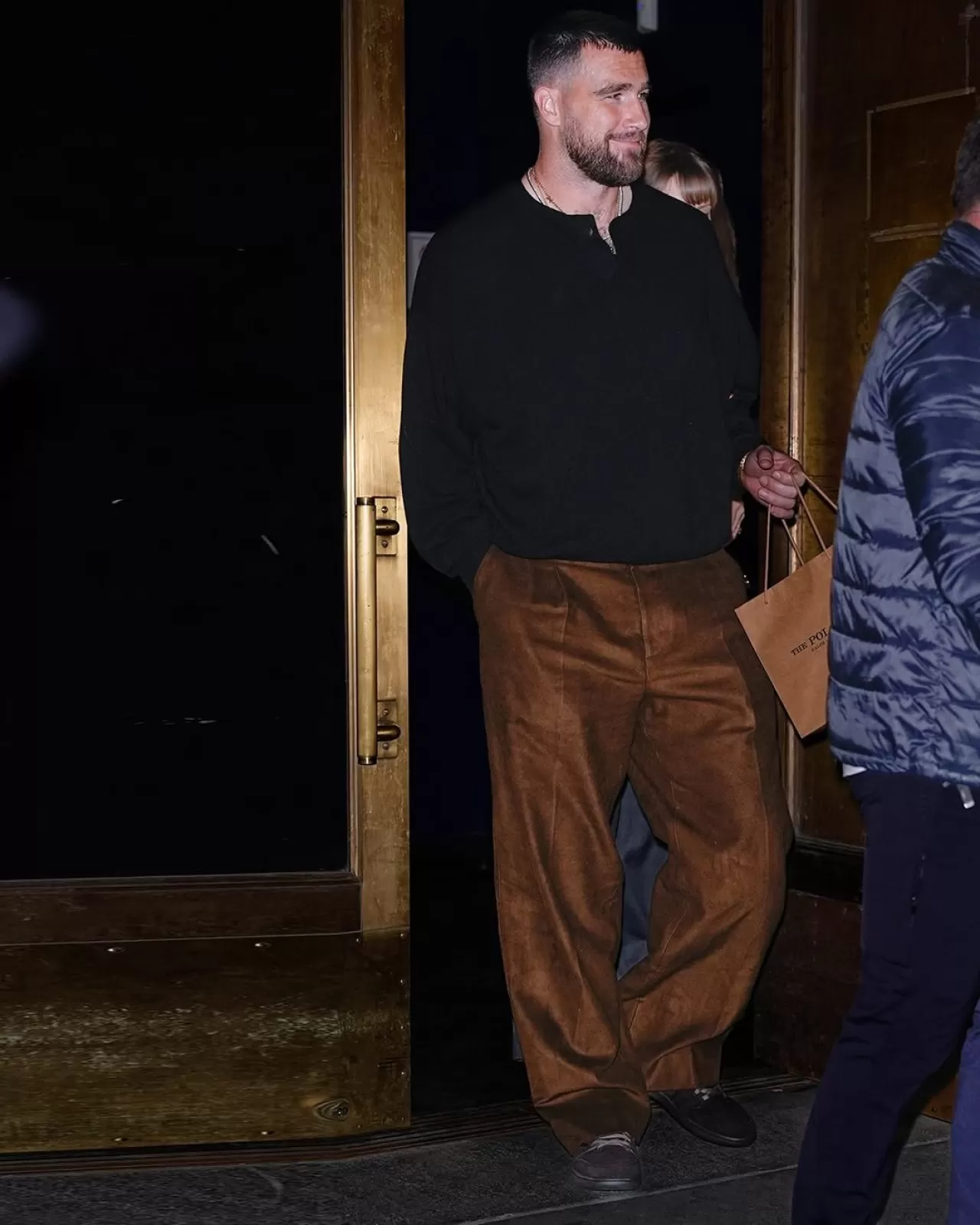 Travis Kelce'nin Titanic Temalı Moda Tercihi Gündem Oldu