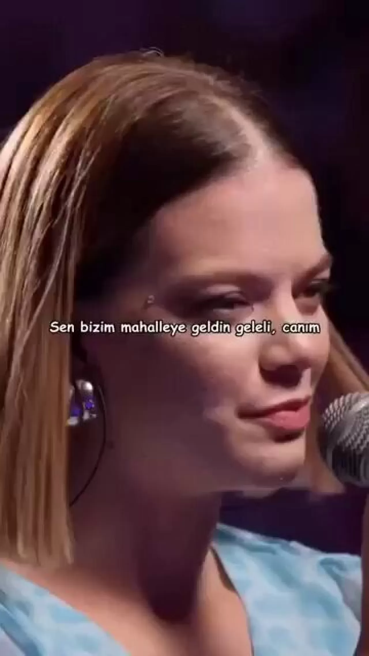 Manifest'ten Esin Bahat'ın Sezen Aksu Yorumu Tartışma Yarattı