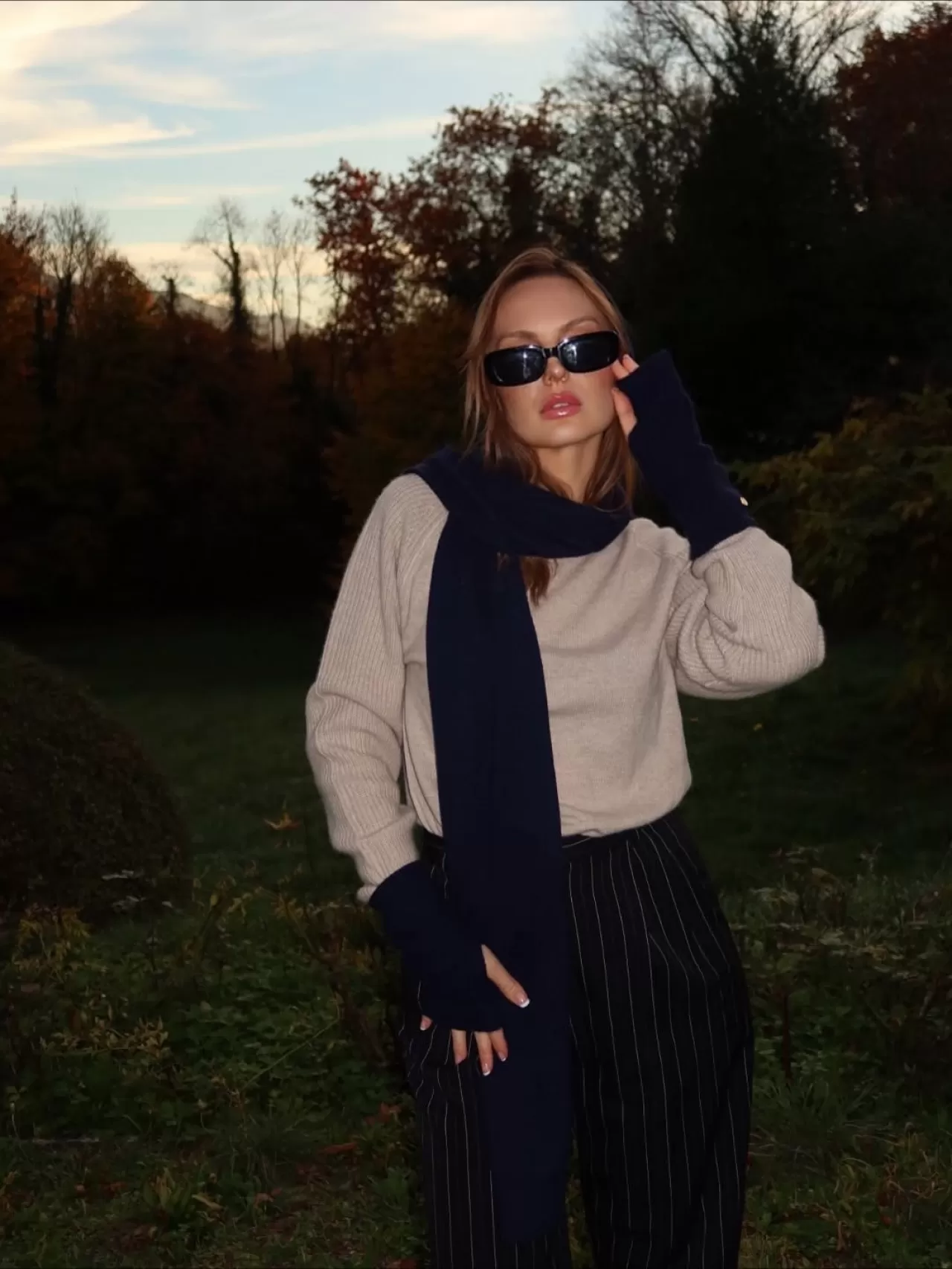 Anna Blachut, Mire Collection'ın Yeni Cashmere Tasarımlarını Tanıttı