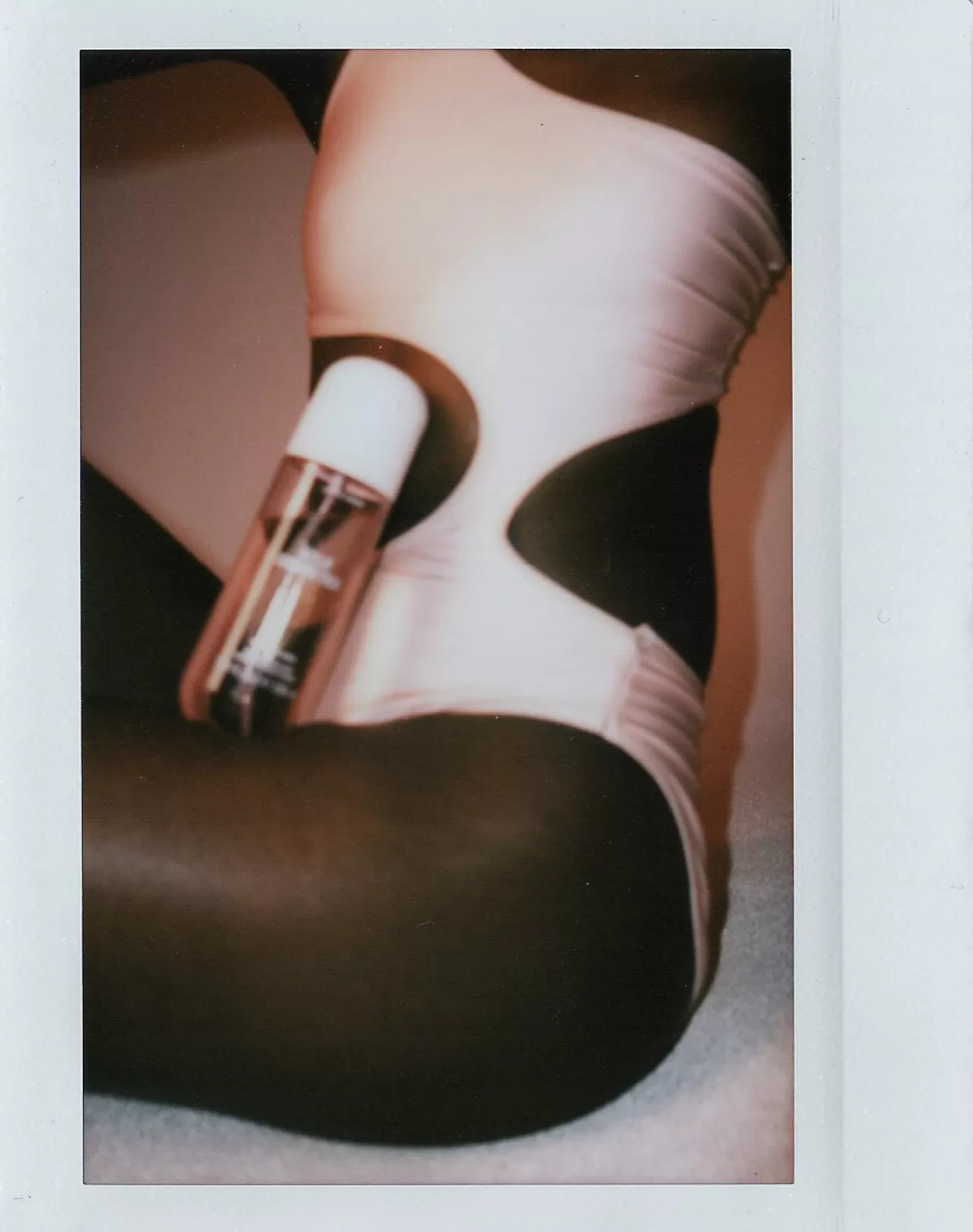 Kylie Cosmetics Mevsimin Trendi: Saç ve Vücut Parfümlerini Piyasaya Sürmüş