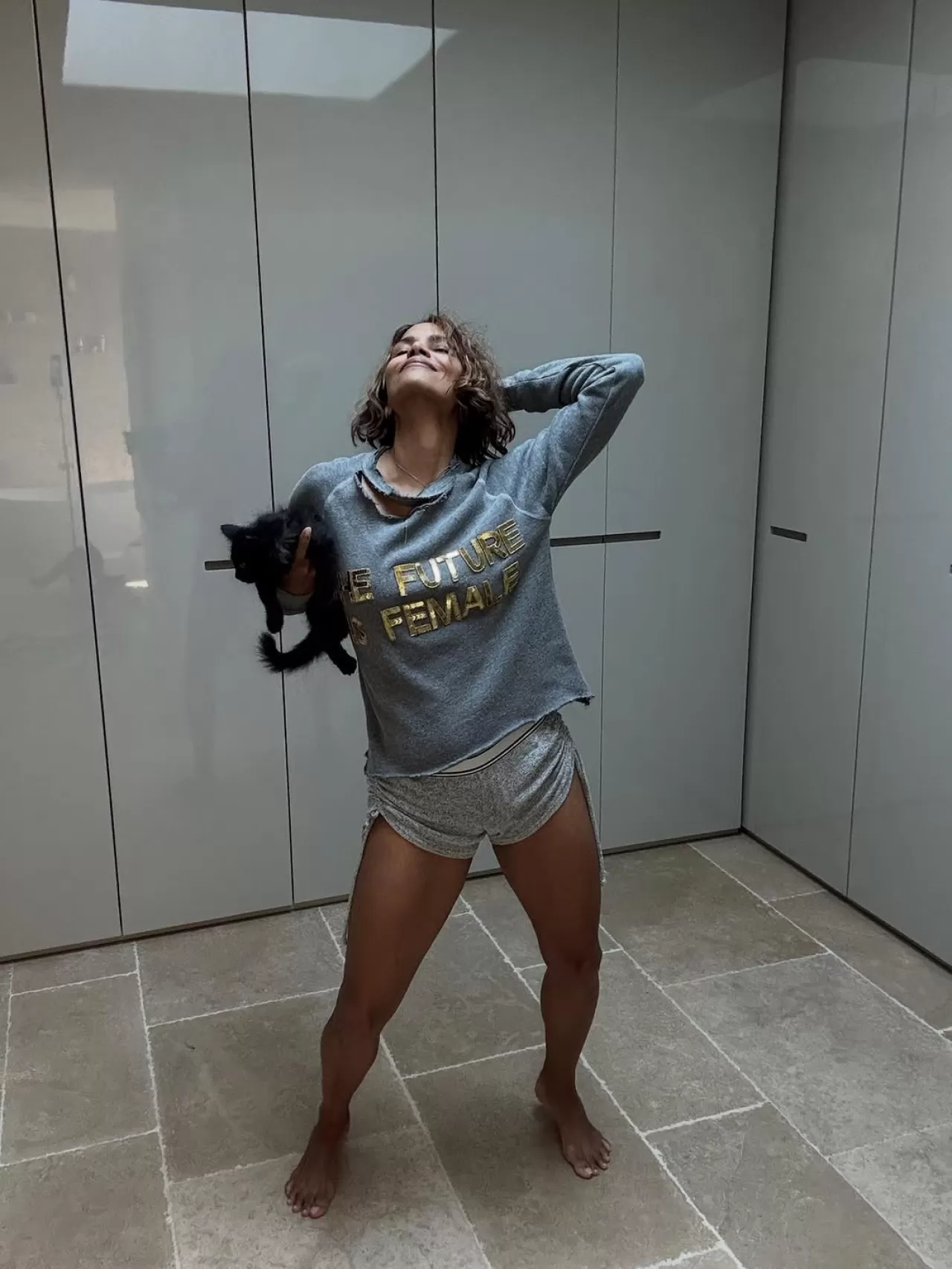 Halle Berry, Sosyal Medya Paylaşımıyla Evcil Hayvan Severlerin İlgisini Çekti