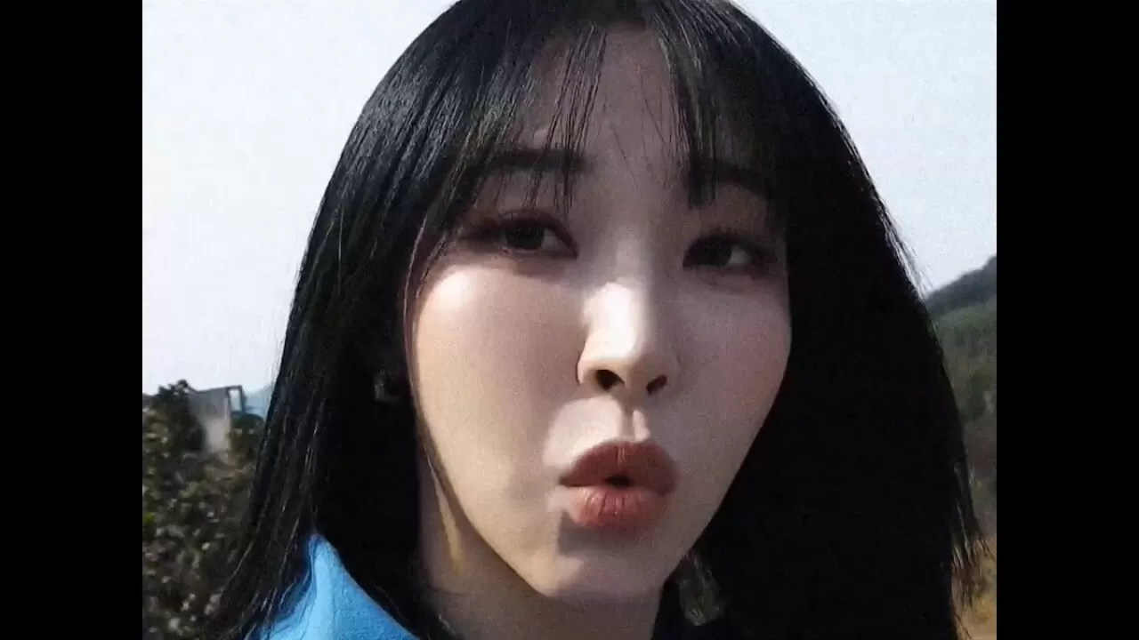 Moon Byul Yeni Dijital Single'ı 'S O S' ile Geri Dönüyor