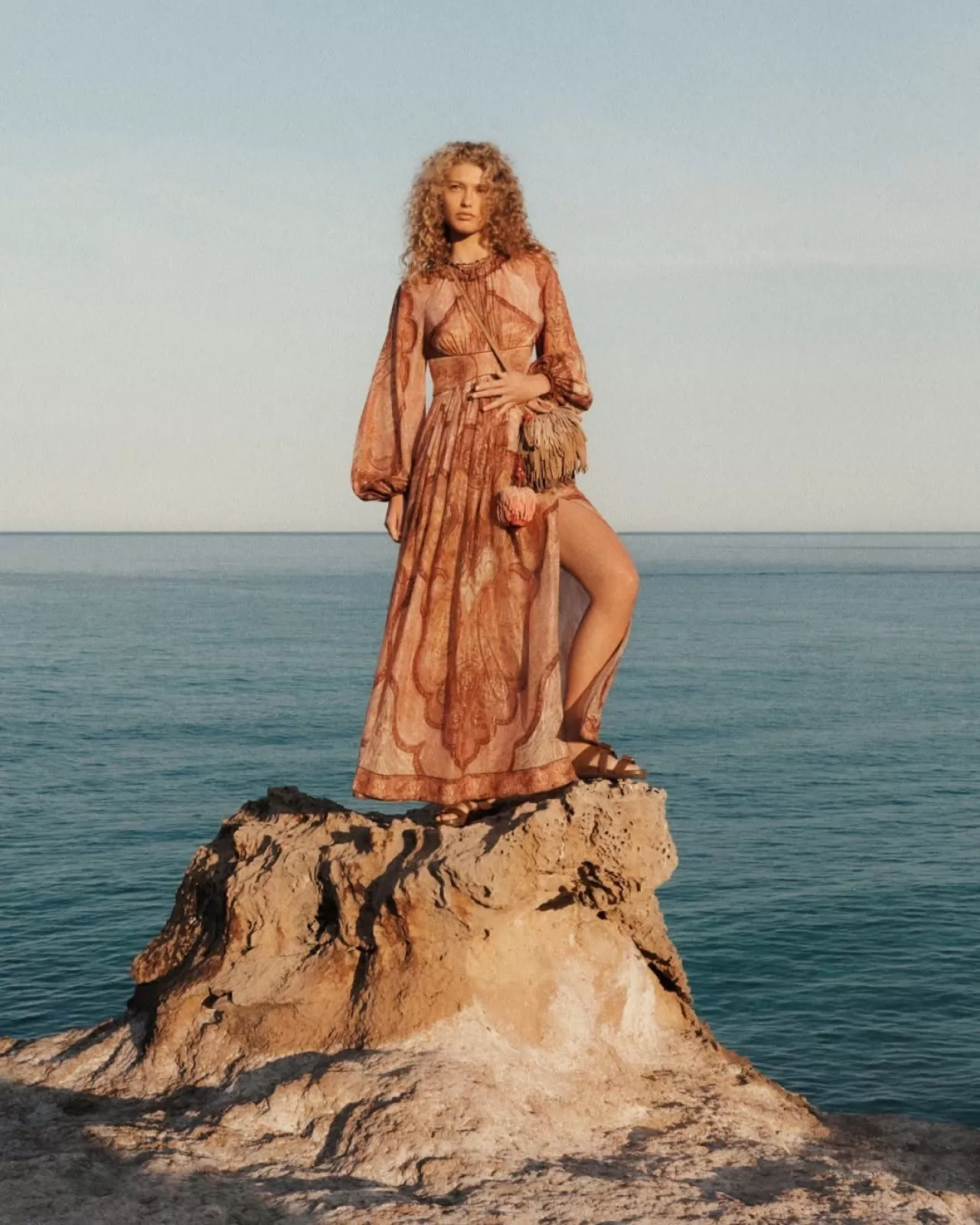 Zimmermann'ın Yeni Koleksiyonundan 'Wanderlust' Elbise Raflardaki Yerini Aldı