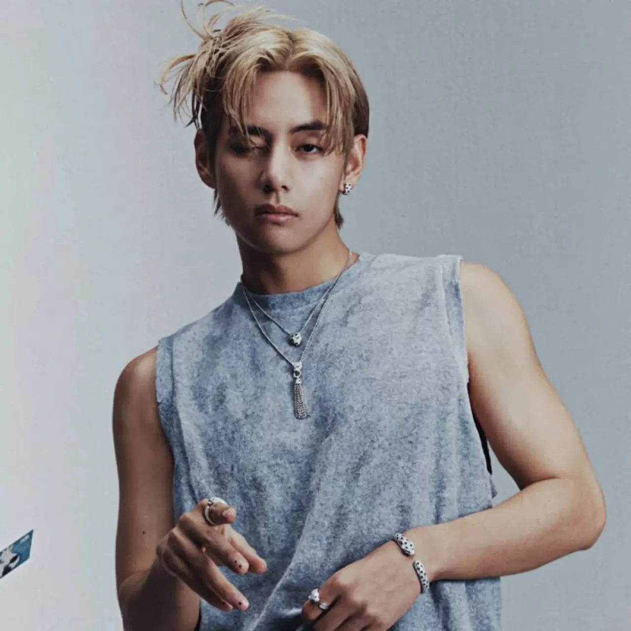 BTS Üyesi V, 2025 Kore Büyük Müzik Ödülleri'nde 