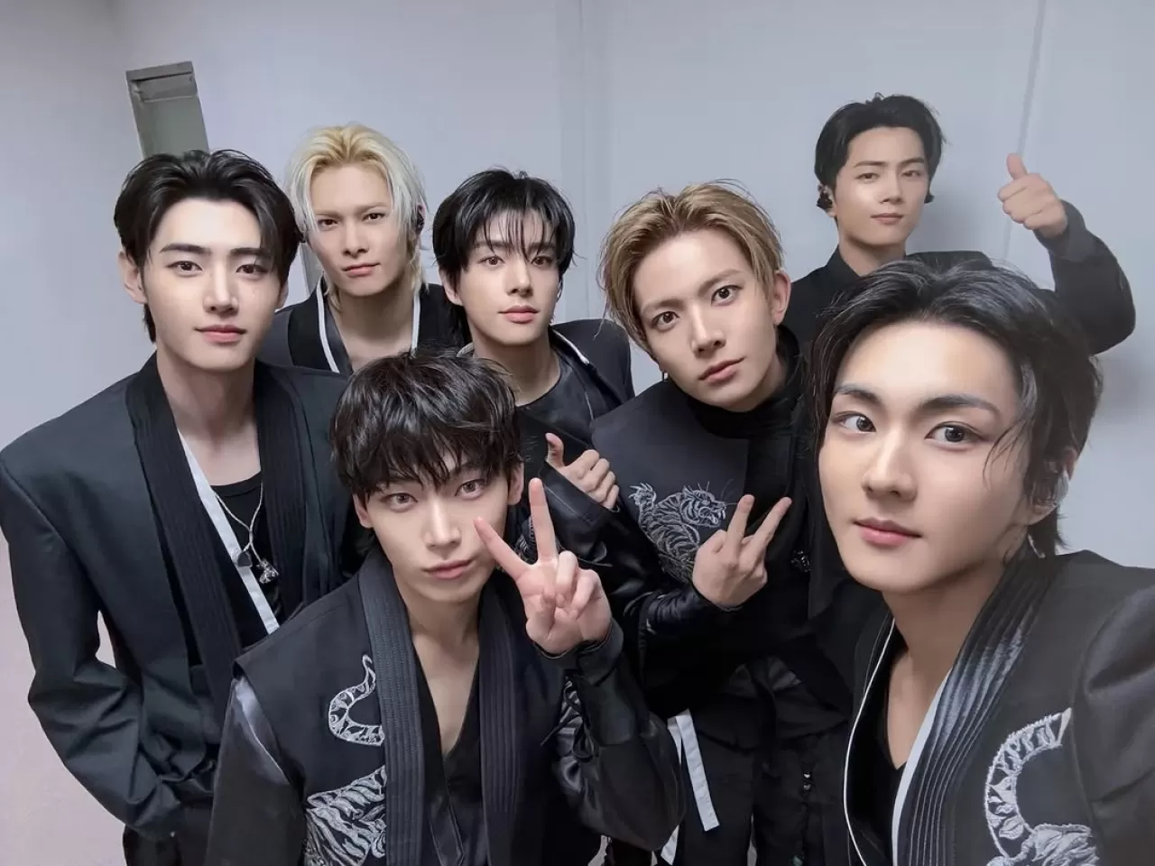 ENHYPEN Üyeleri, Gyeongbokgung Sarayı Ziyaretiyle Hayranlarını Duygulandırdı