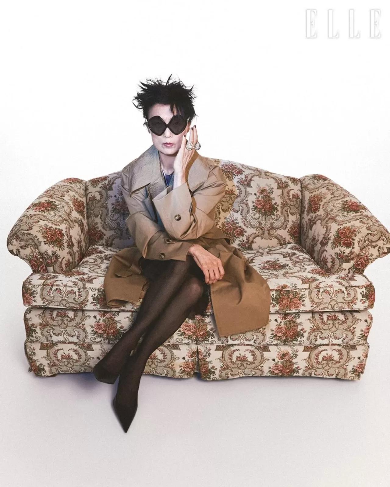 Ellekorea'nın Aralık Sayısında 'Sakin Zarafet' Temalı Mücevher Trendleri Öne Çıkıyor