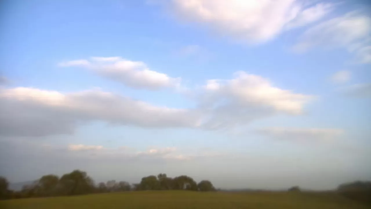 TAEYEON'ın Yeni Teklisi 'Panorama'nın Müzik Videosundan İlk Kareler Paylaşıldı