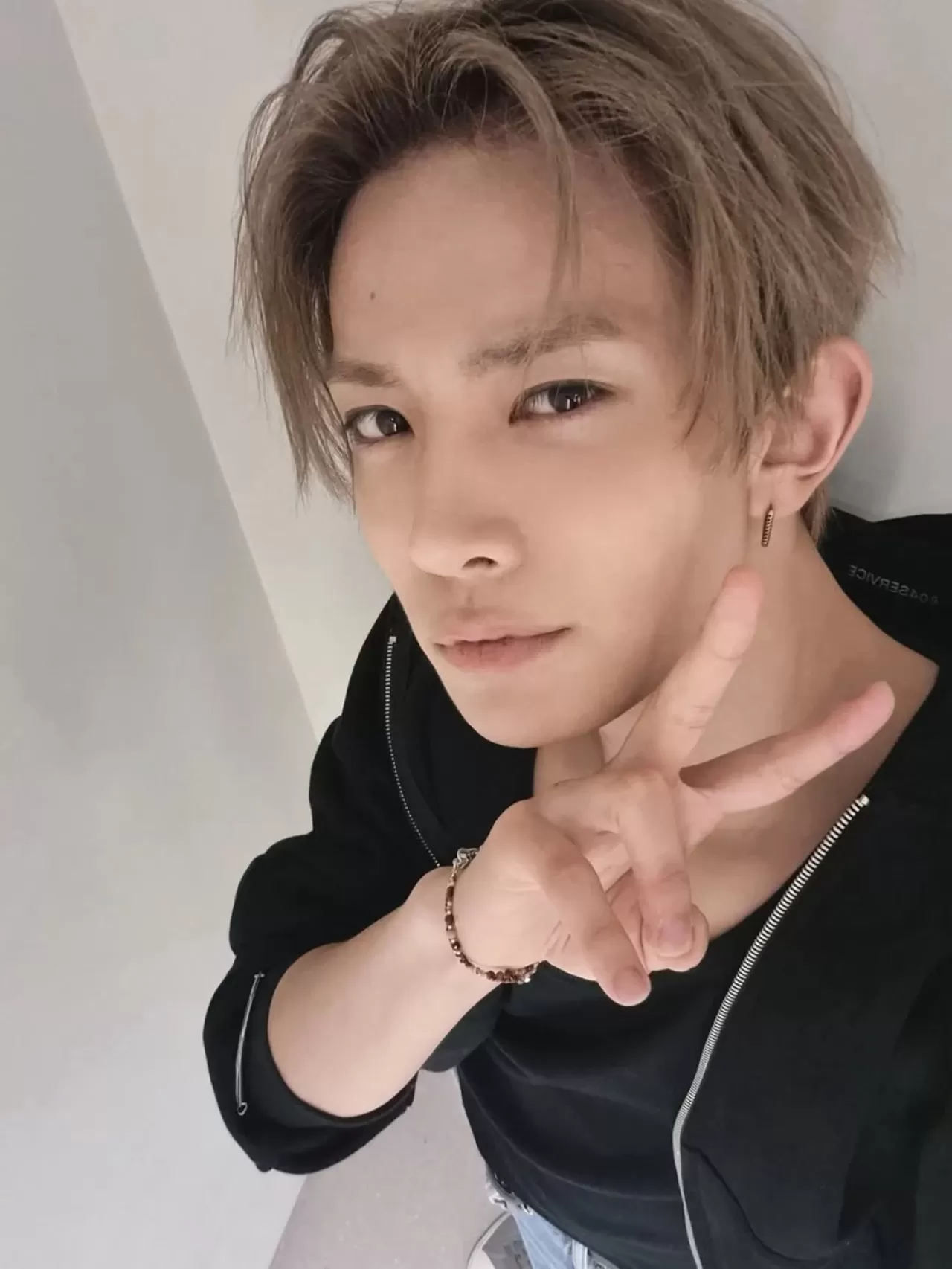 ENHYPEN Üyesi Heeseung, Uzun Bir Aranın Ardından Hayranlarıyla Weverse Üzerinden Buluştu