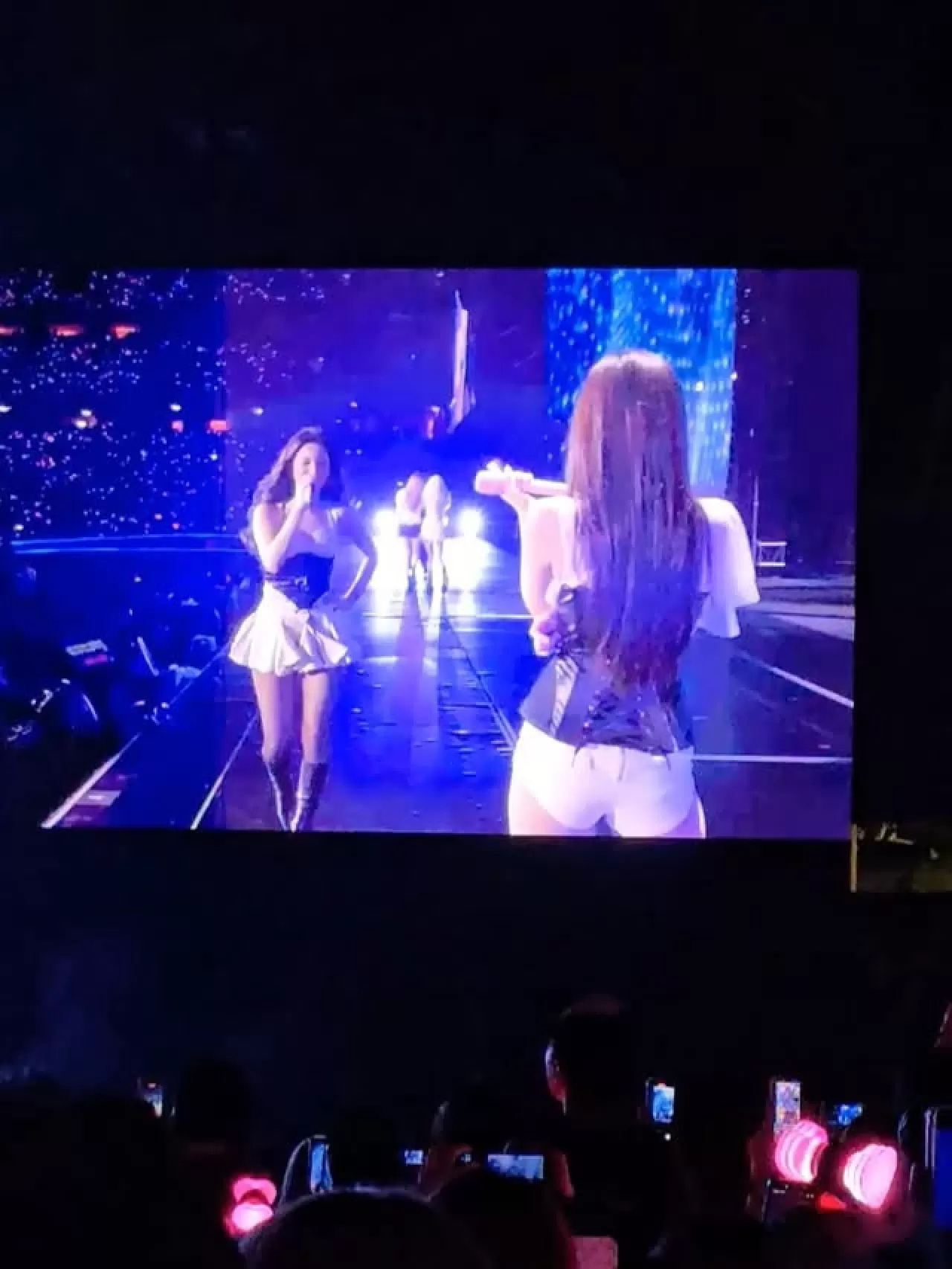 BLACKPINK, Dünya Turu Kapsamında Singapur'da Sahne Aldı