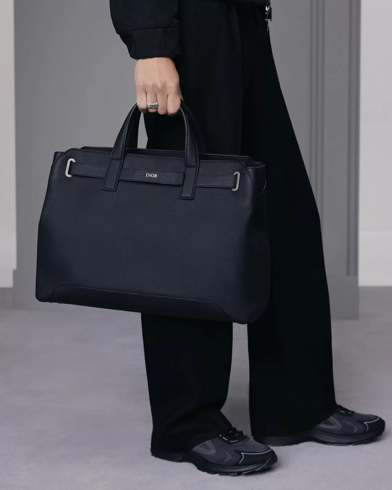 Dior, 1951 Aksesuar Koleksiyonundan İlhamla Bahar 2026 Serisini Tanıttı