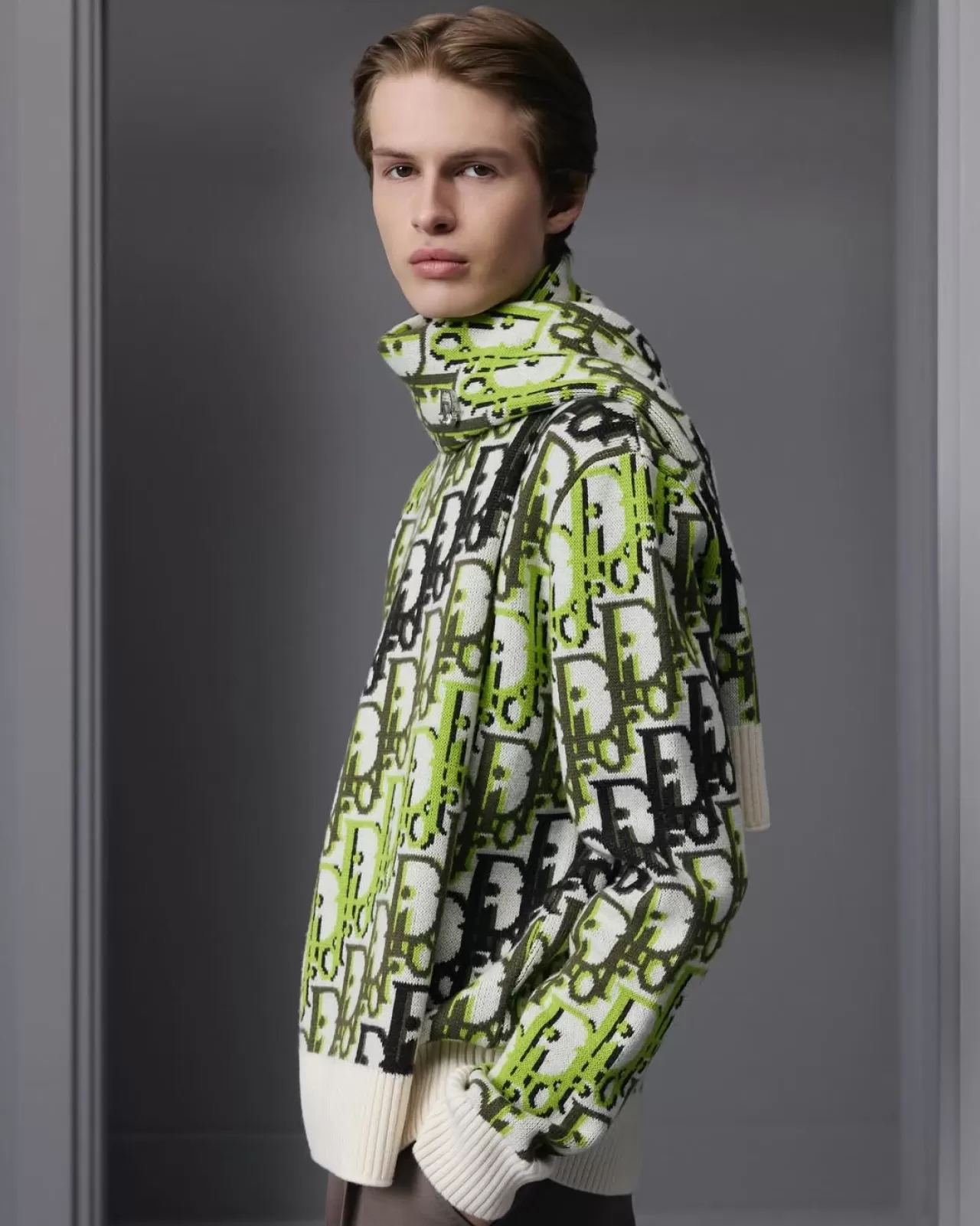 Dior, 2026 İlkbahar Erkek Koleksiyonu'nu Duyurdu: Formalite ve Sokak Stili Buluşuyor