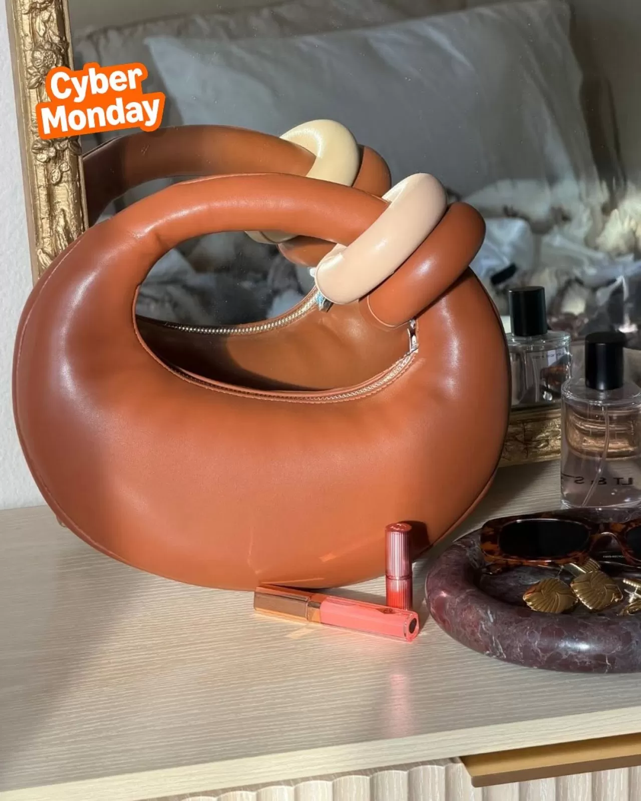 Amazon Fashion'da Siber Pazartesi İndirimi: Çanta Alışverişinde Fırsat