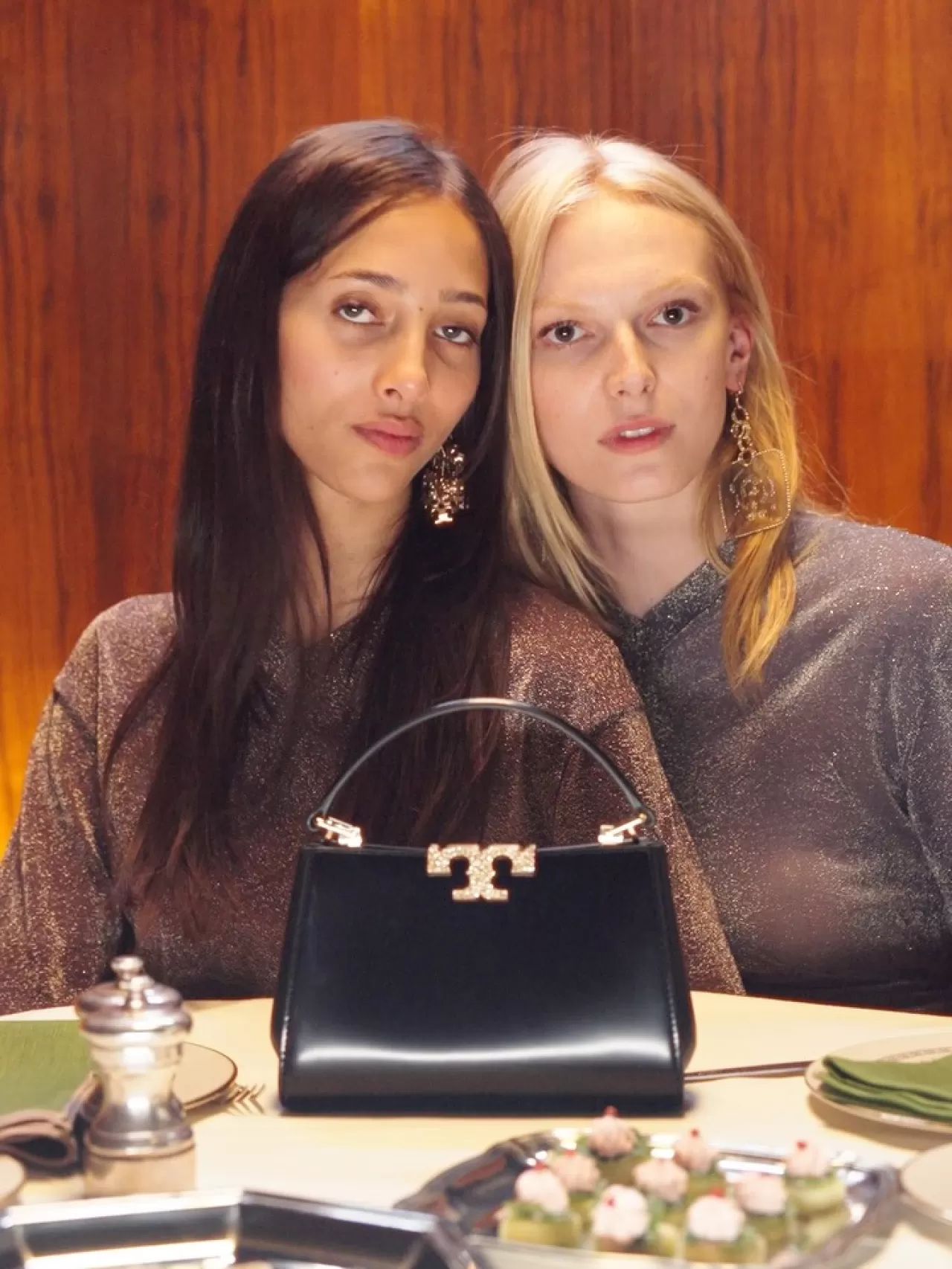 Tory Burch'tan Yılbaşı Alışverişi İçin Hediye Rehberi