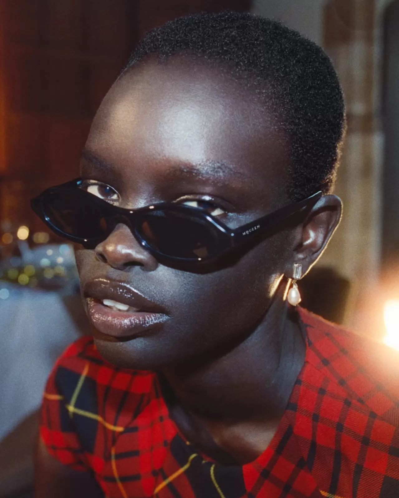 Alexander McQueen, 2026 İlkbahar/Yaz Ön Koleksiyonu'nun Tatil Seçkisini Tanıttı