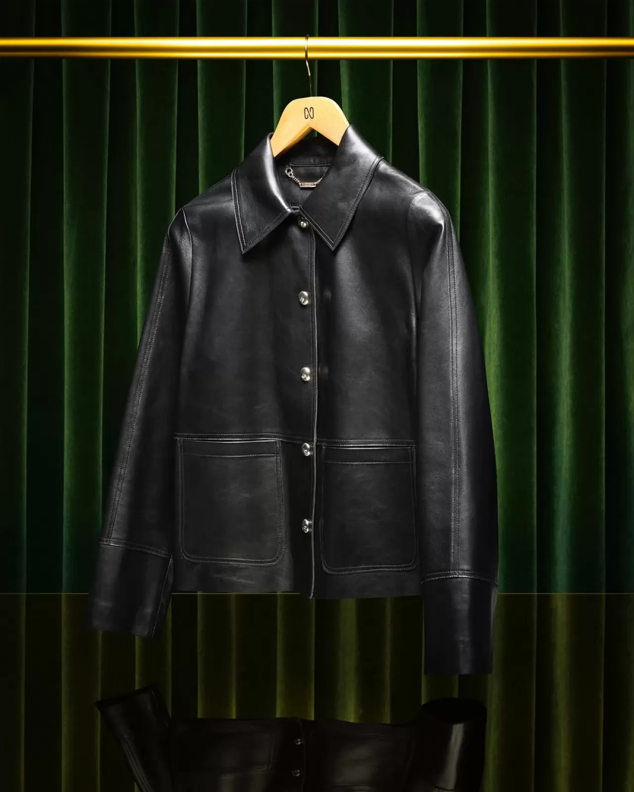 Deri Ürünlerdeki Yükseliş, Yılbaşı Stillerini ve Hediye Tercihlerini Belirliyor