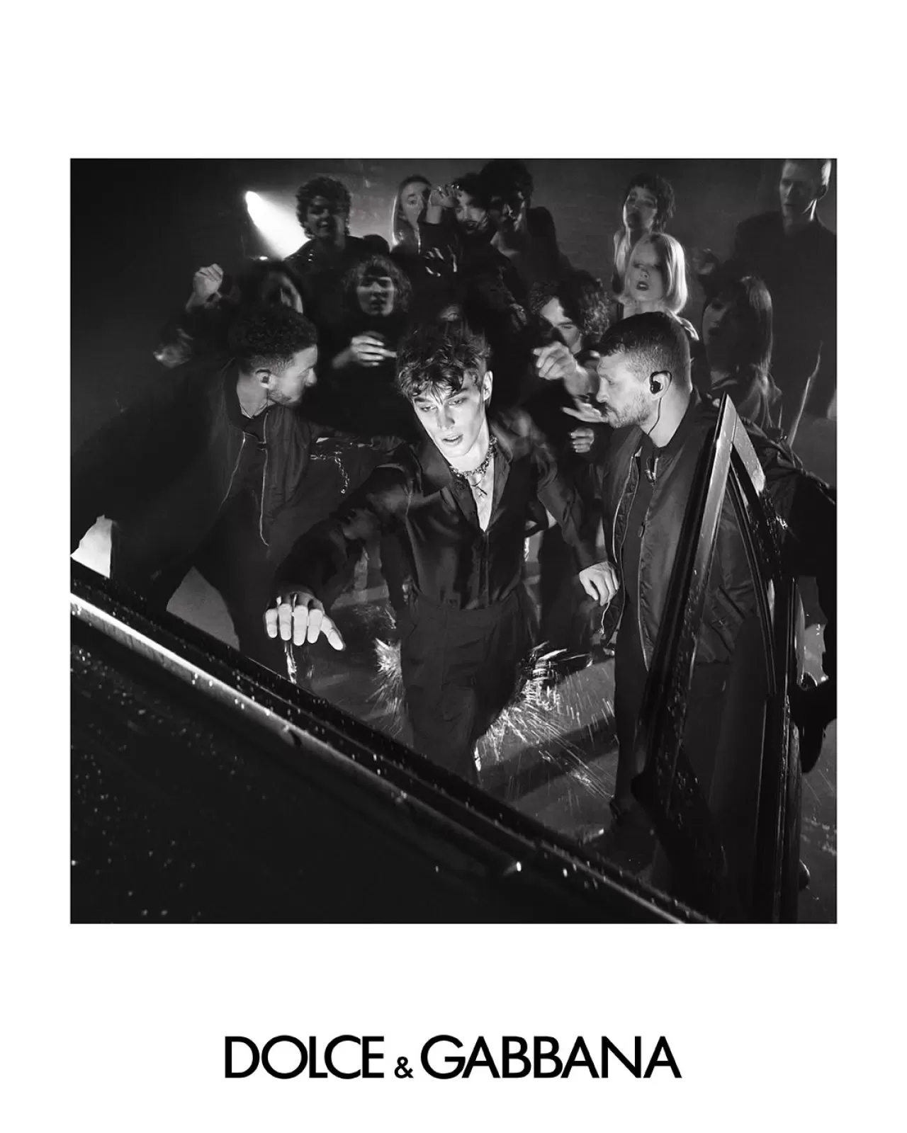 Dolce&Gabbana'nın Yeni Kampanyası Steven Meisel İmzası Taşıyor