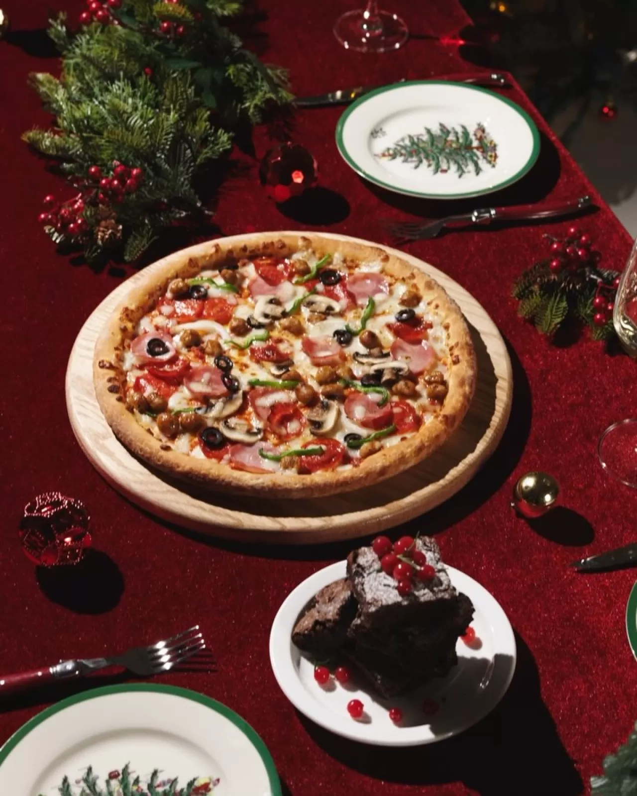 Papa Johns, Yılbaşı Partileri İçin Özel Menüsünü Tanıttı