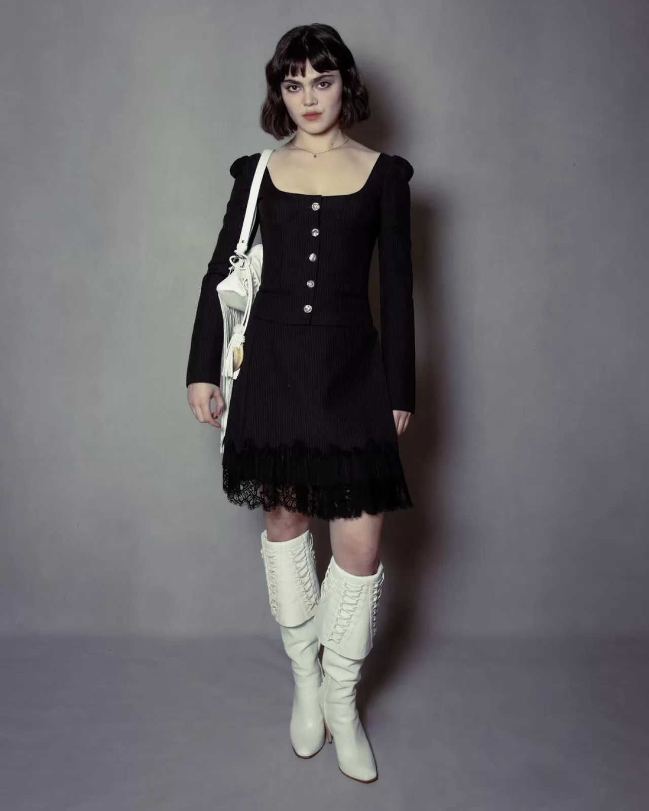 The Last Dinner Party Üyesi, Fashion Awards 2025'te Alexander McQueen Tasarımıyla Sahne Aldı