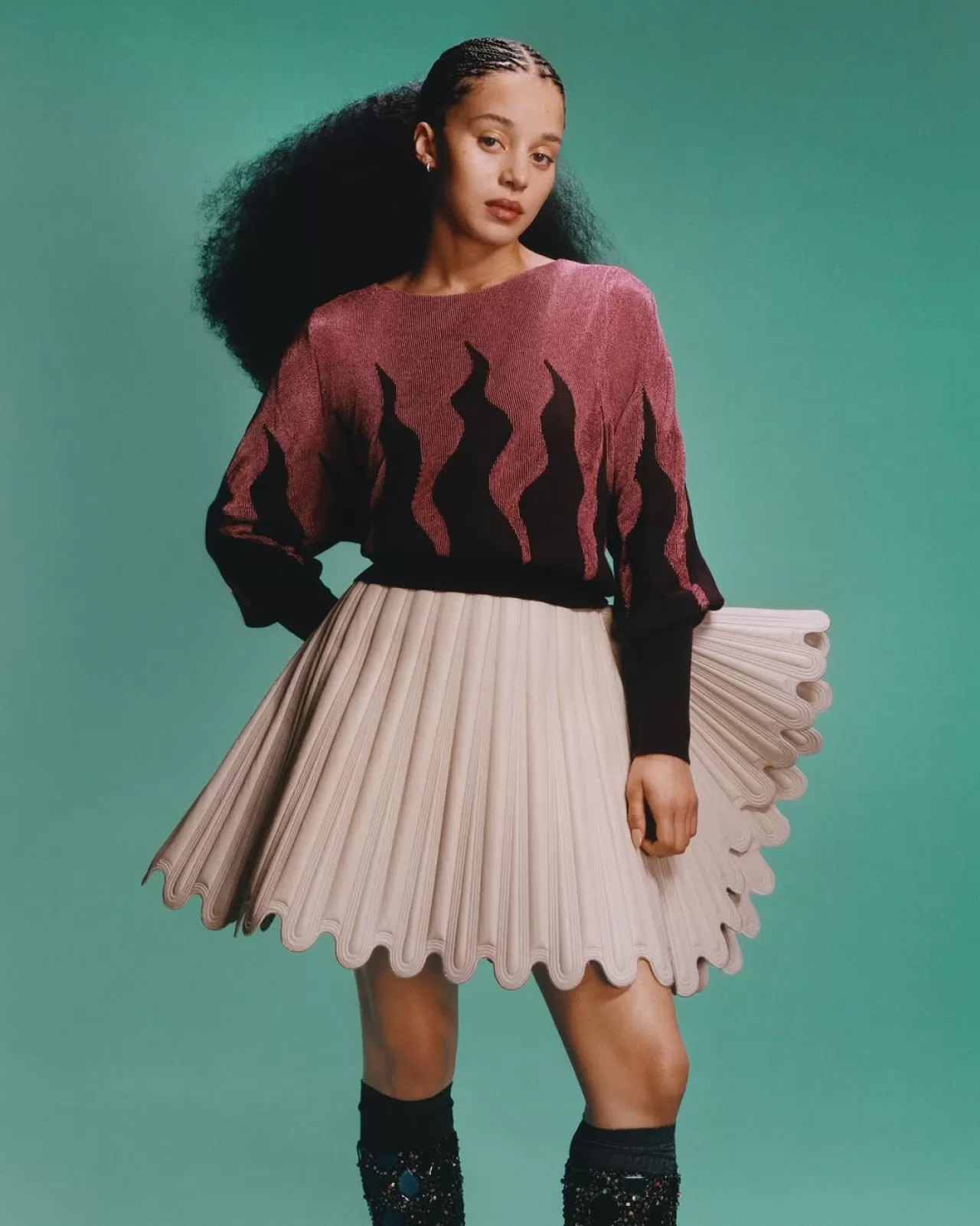 Chase Infiniti, 'The Testaments' ile Yeni Bir Rolü Ele Alıyor