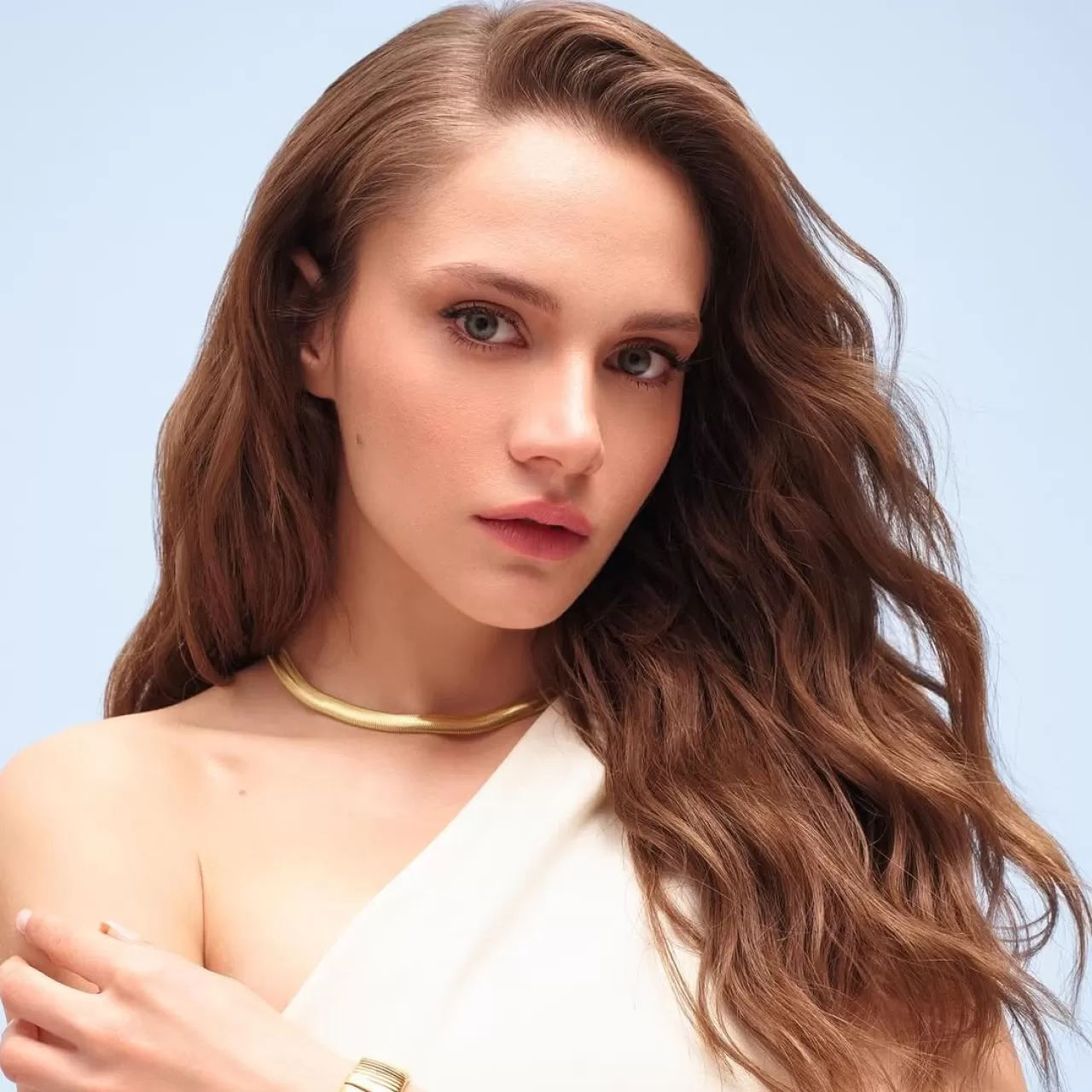 Miray Daner'e Dijital Dizi Teklifi: Alıkara Projesi Yeniden Gündemde