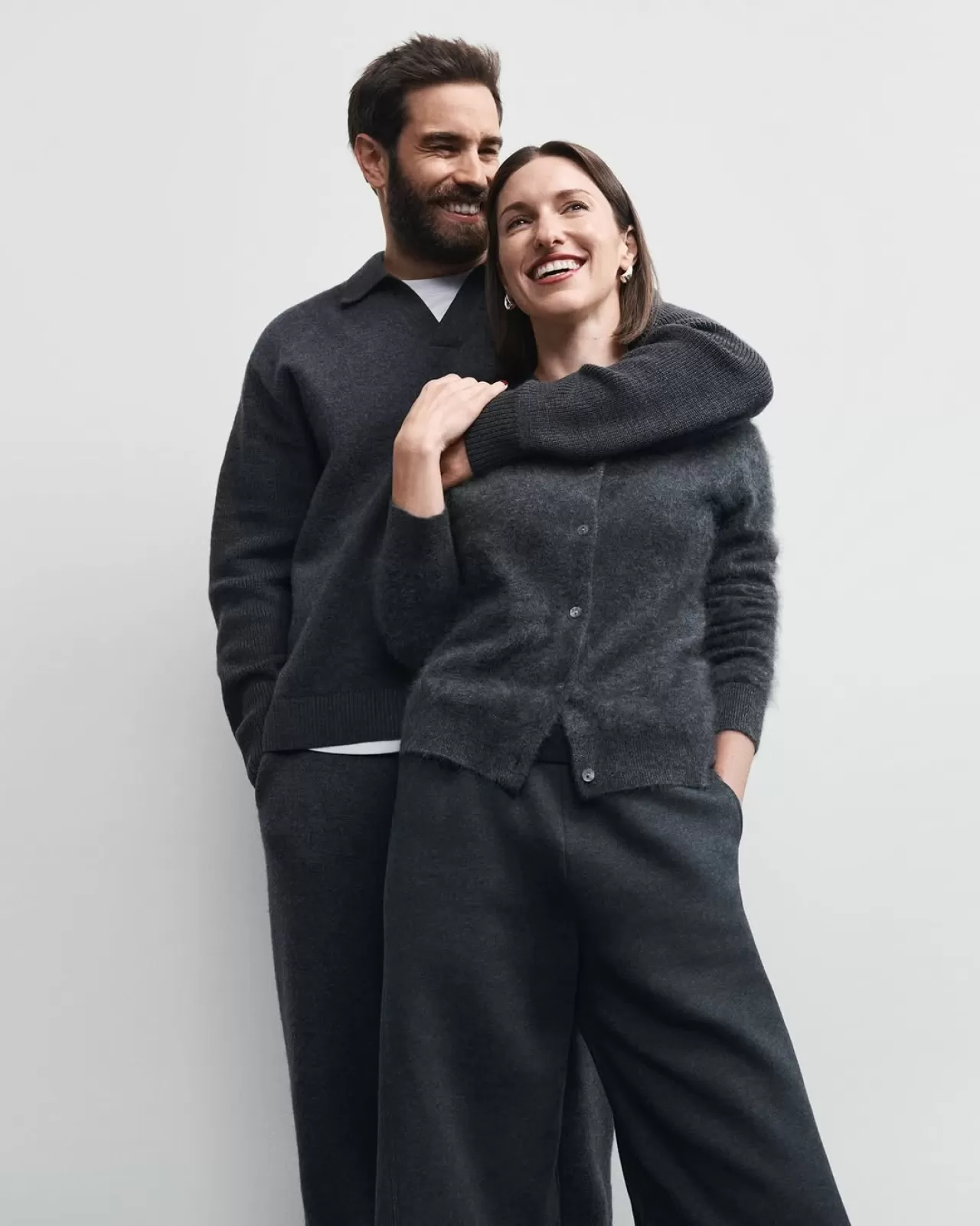 Laura Reilly ve Nir Sarig'den Tatil Dönemine Özel Sıcak Anlar