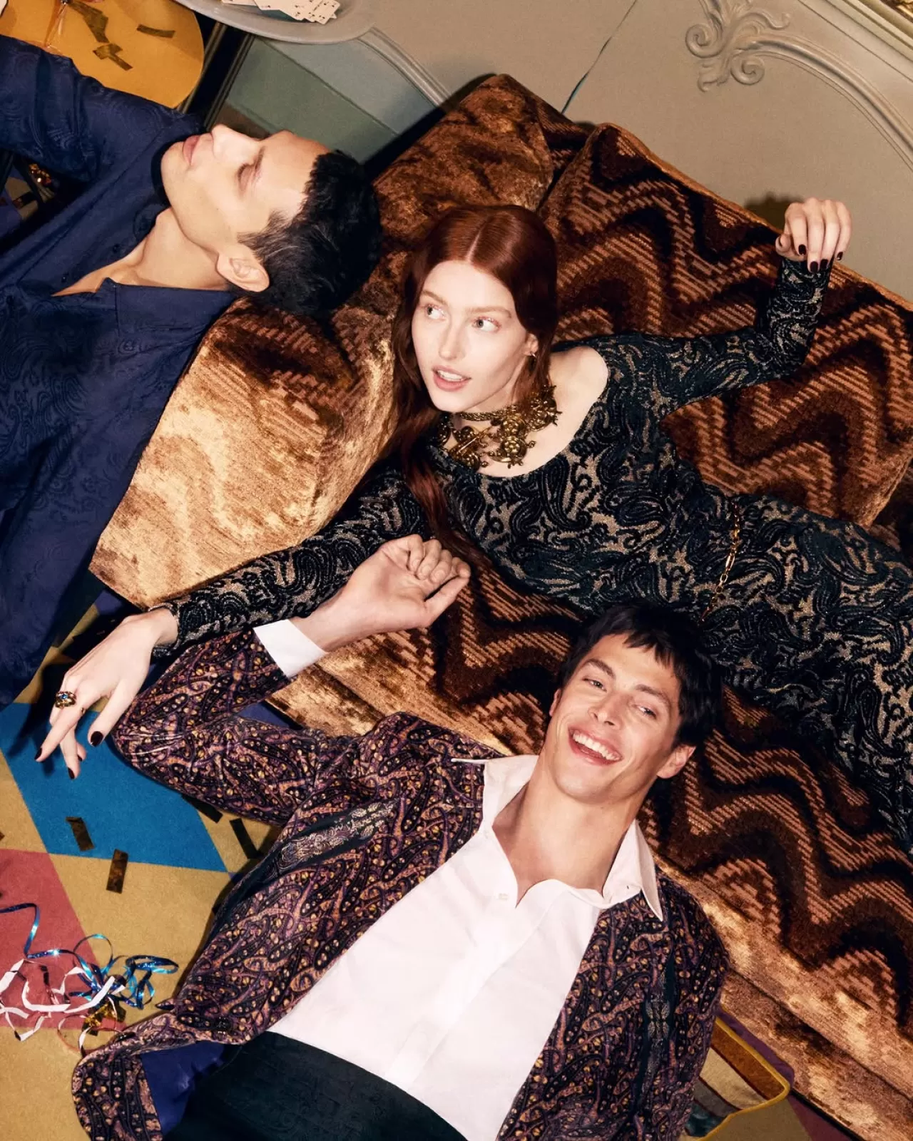 Etro'nun Vela Bag Çantası, Tatil Döneminden Kalan Parlak Bir Miras Olarak Öne Çıkıyor