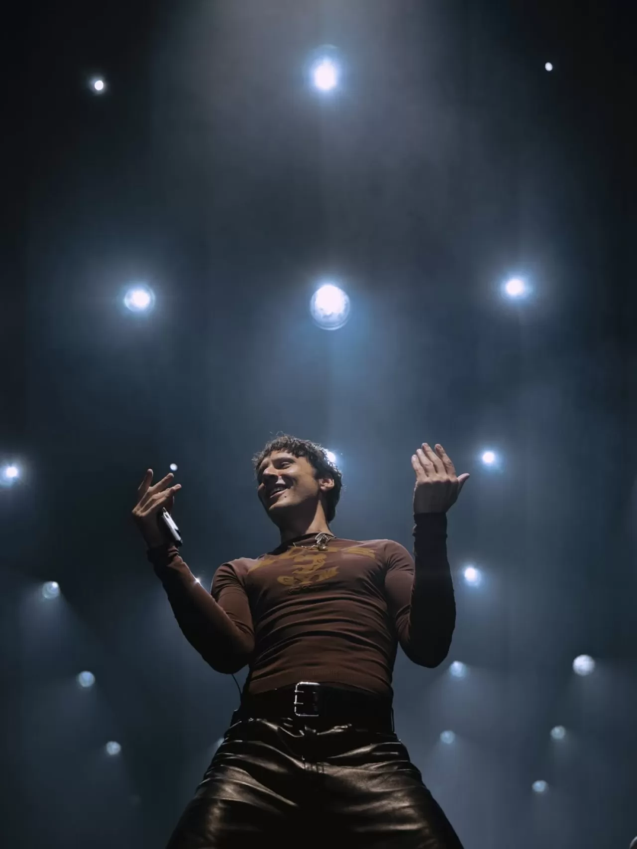 Edis, Yılın Son Konseriyle İstanbul'da Sevenlerini Coşturdu