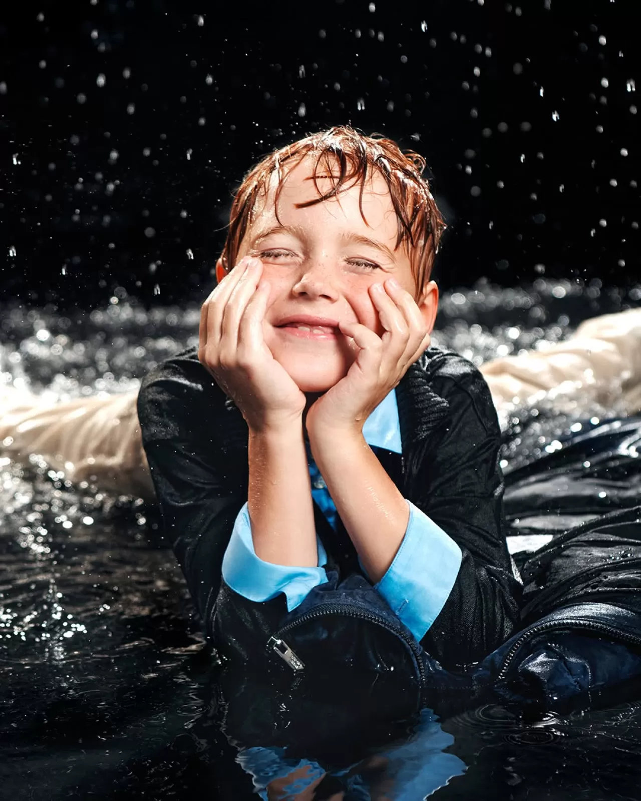 Emporio Armani, 2025 Kış Koleksiyonu ile Yeni Maceralara Çağırıyor