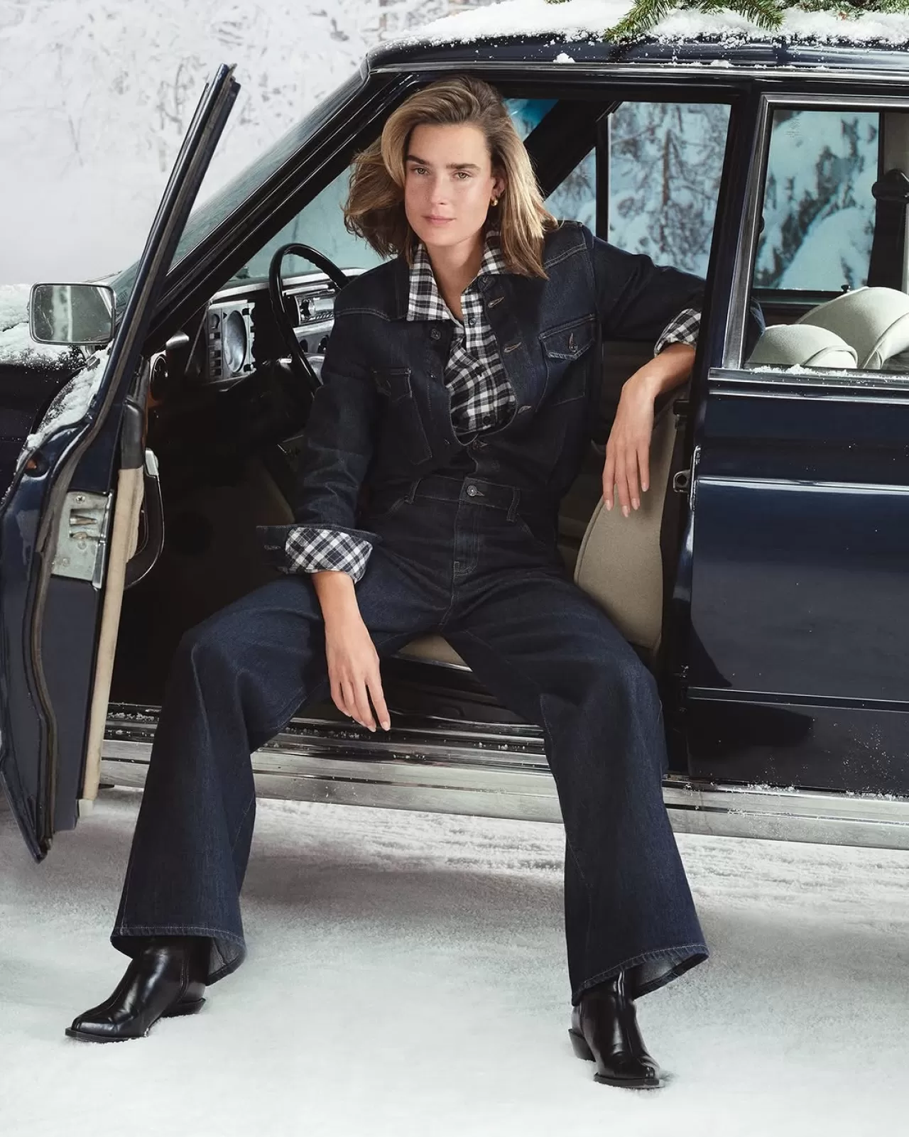 Yılbaşı Alışverişinde Popüler Tercihler: Sylvie Jean Tulum Öne Çıktı