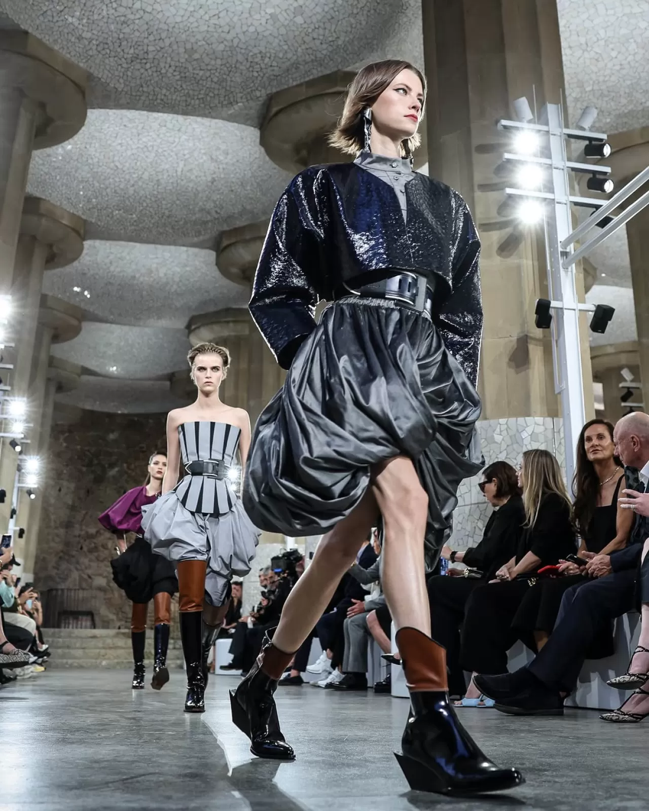 Bernard Arnault'un Liderlik Stili: Lüksün Ardındaki Strateji