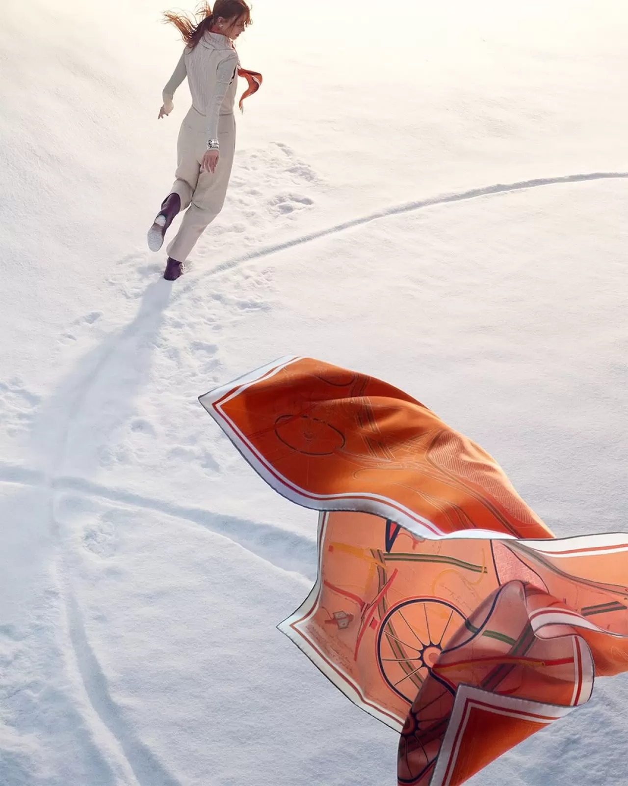 Hermes'in Yeni Koleksiyonunda Karın İlk İzleri ve Sanatın Dokunuşu Vurgulanıyor