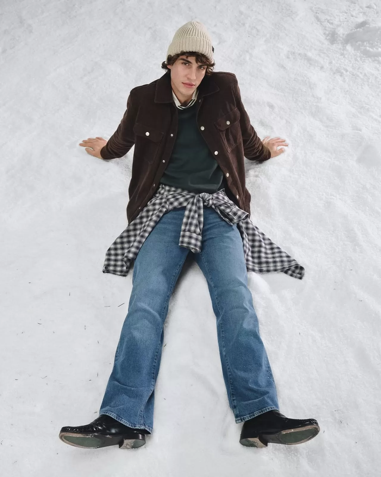 Mavi, Yeni Yıl İçin Gündelik ve Zarif Giyim Önerilerinde Bulunuyor