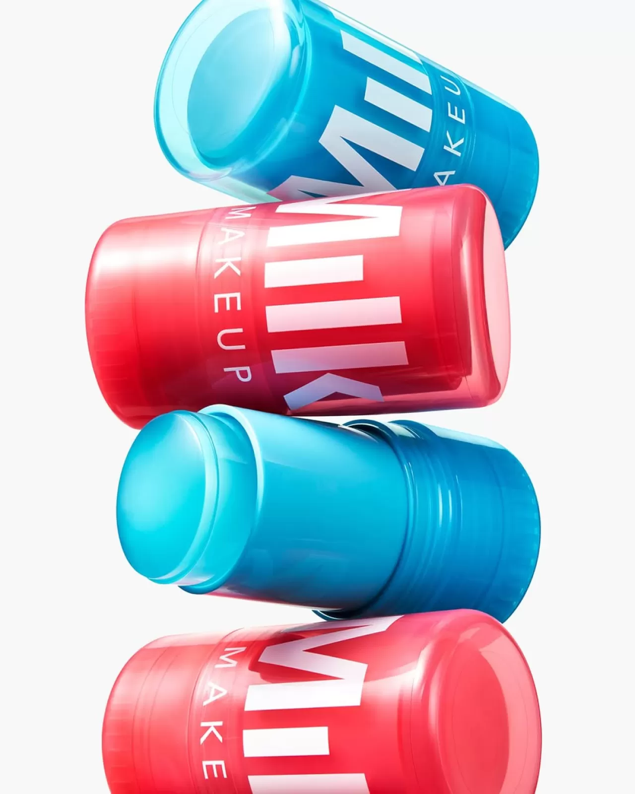 Milk Make Up, Kış Cilt Bakımı İçin Jel Stick Formunda Ürünler Sunuyor