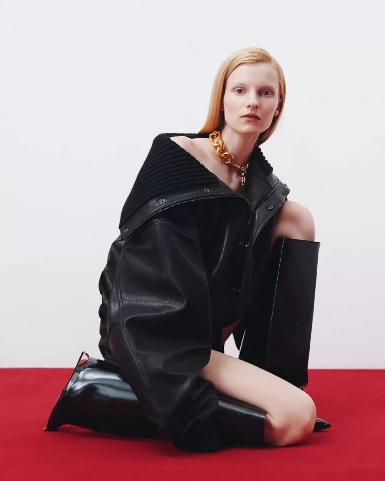 Balmain, 2026 İlkbahar Öncesi Koleksiyonu ile Modern Zarafetin Sessiz Gücünü Sergiledi