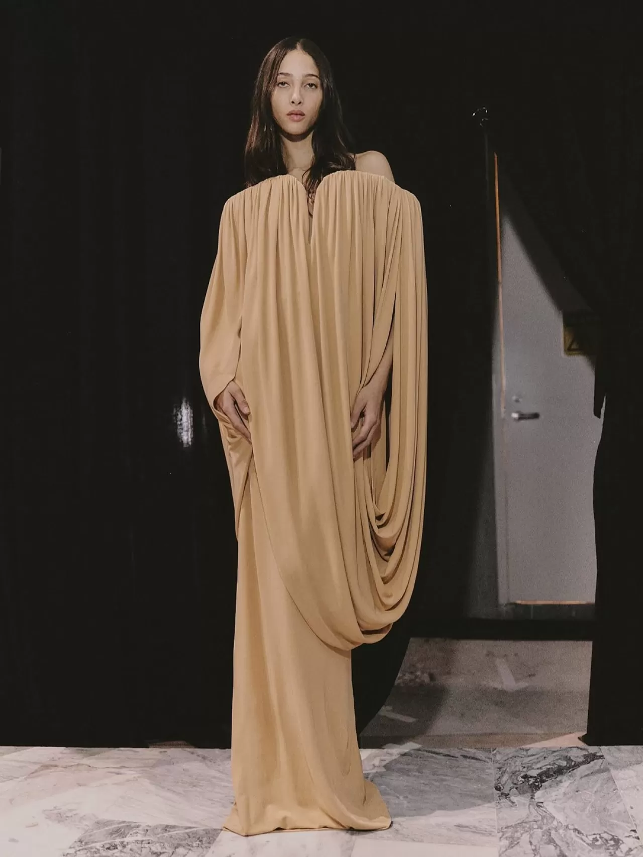 Moda Sektöründe Ormansızlaşma: Stella McCartney, Orman Dostu Viskose Kumaş Kullanıyor