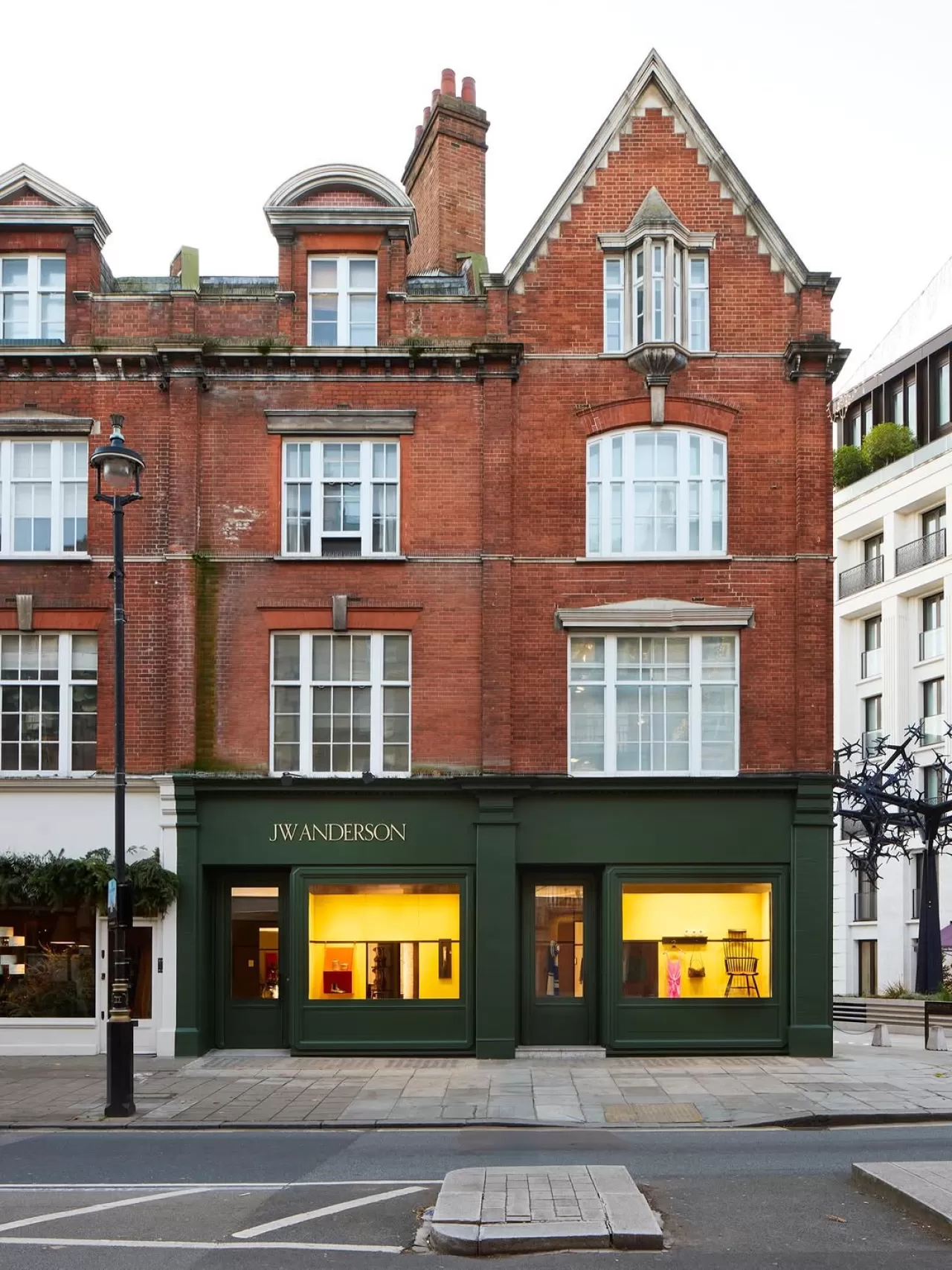 JW Anderson, Londra'nın Pimlico Road Bölgesinde Yeni Mağaza Açtı