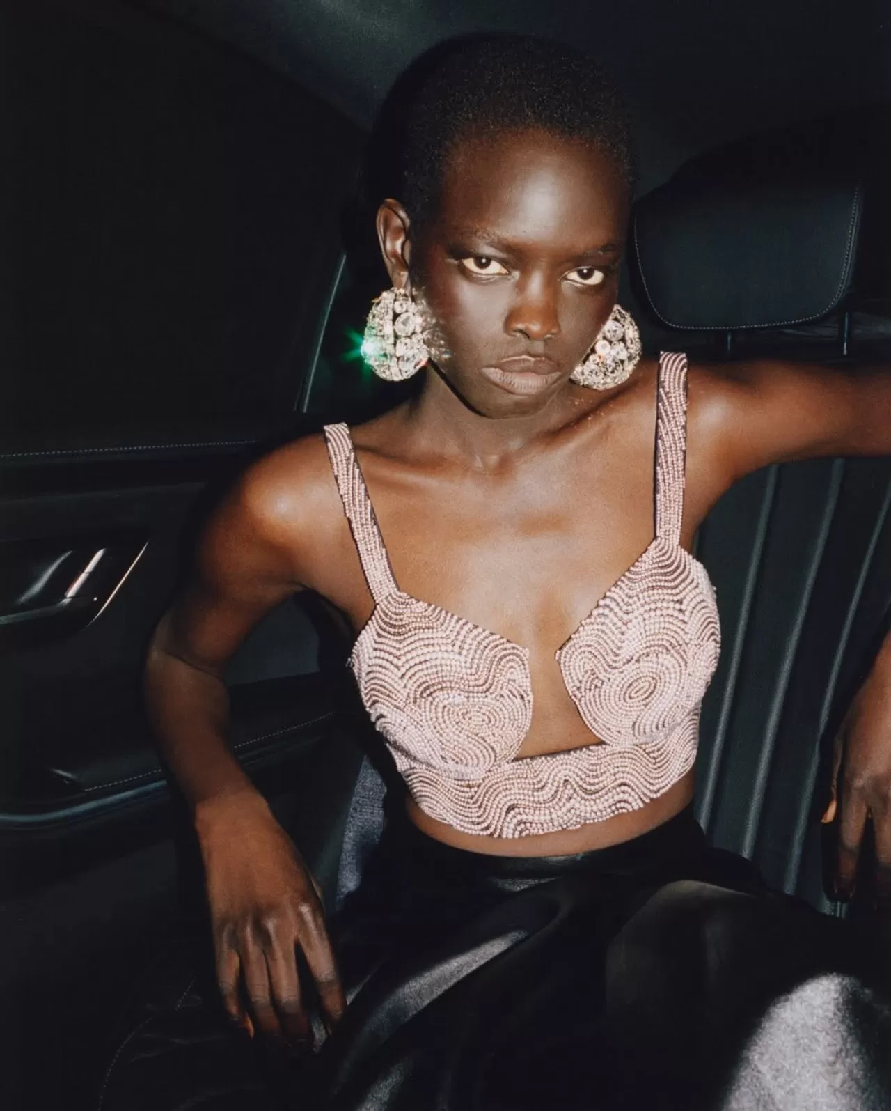 Givenchy'nin 2026 İlkbahar Koleksiyonu'ndan İlham Verici Defile Anları